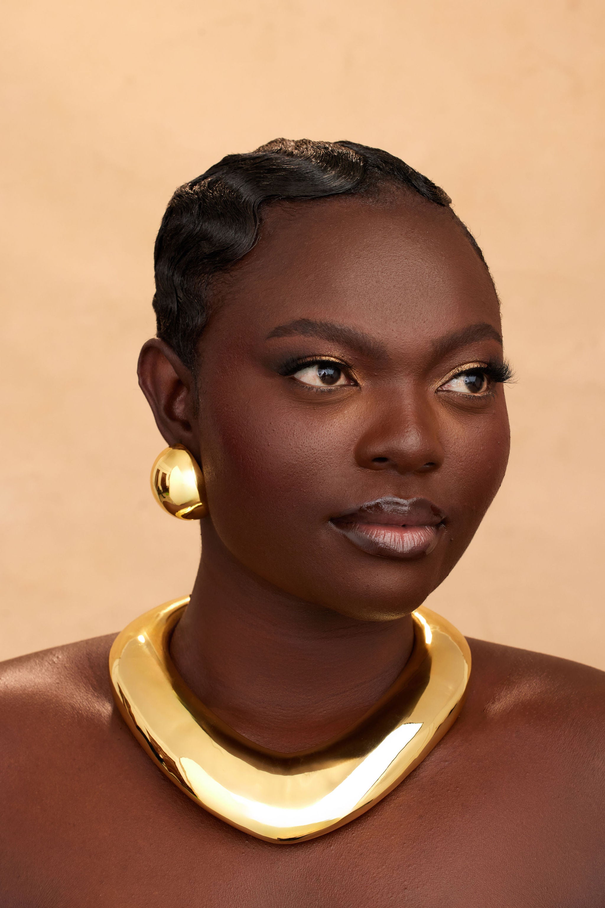 EDZI NECKLACE