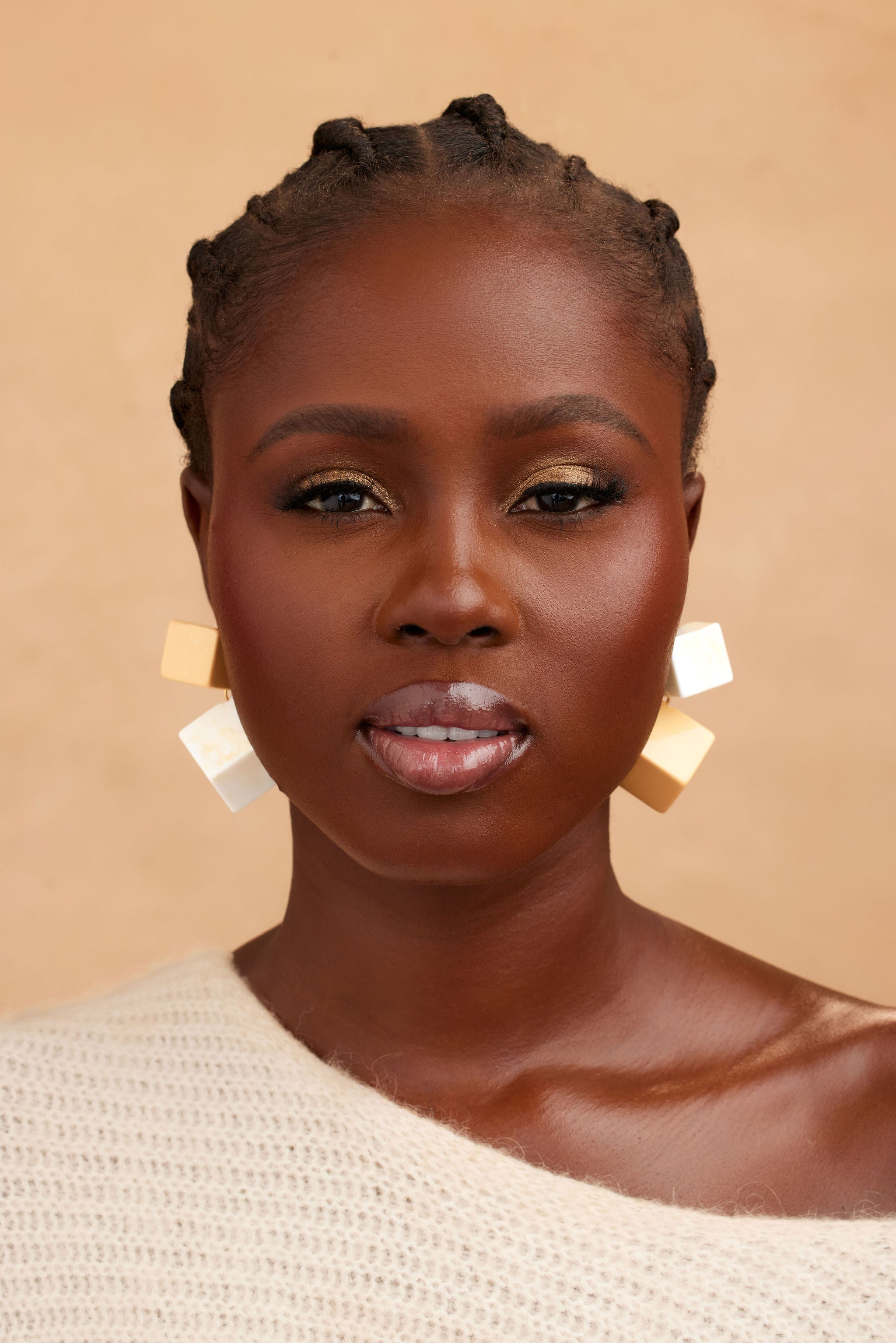 GAEL EARRING
