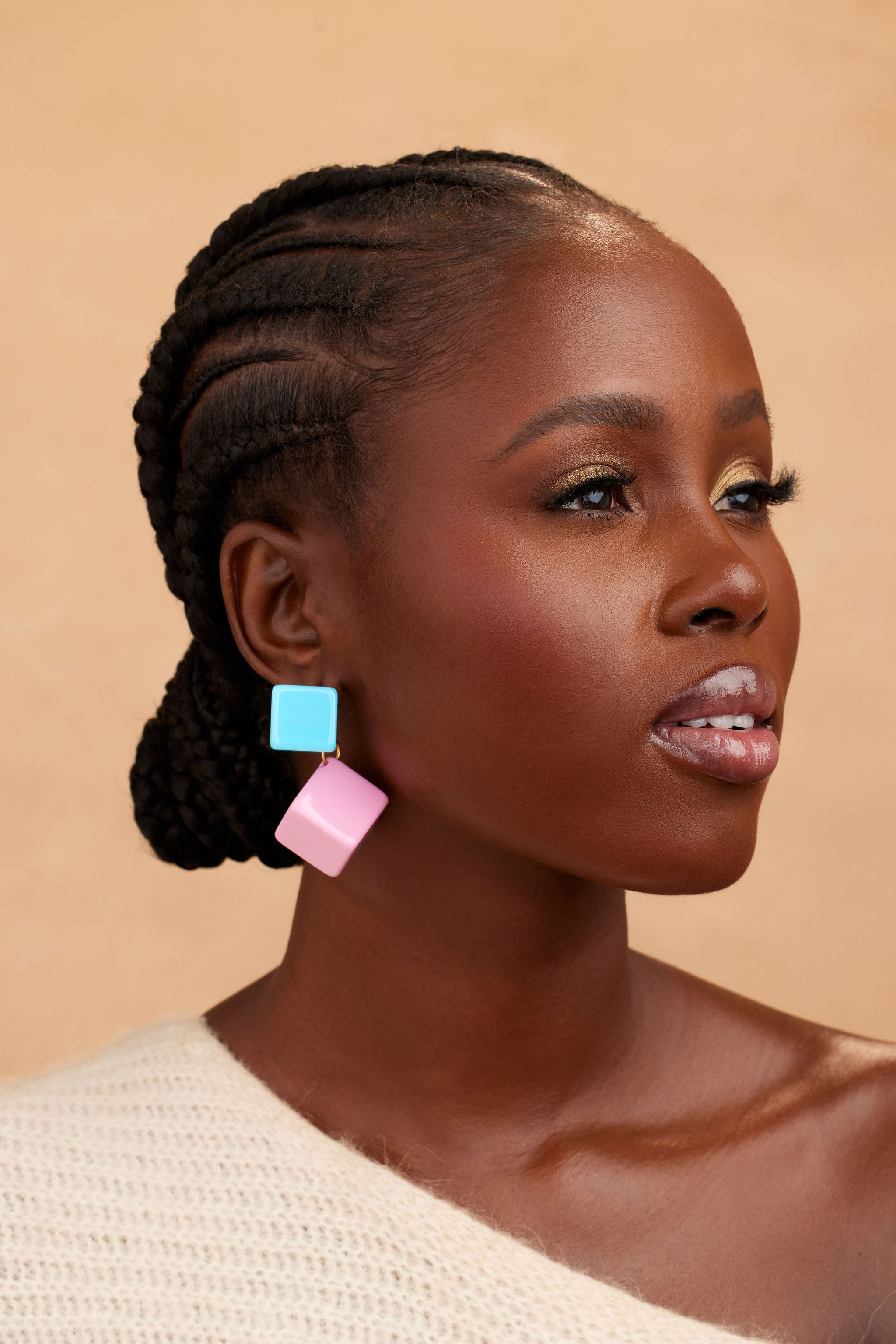 GAEL EARRING