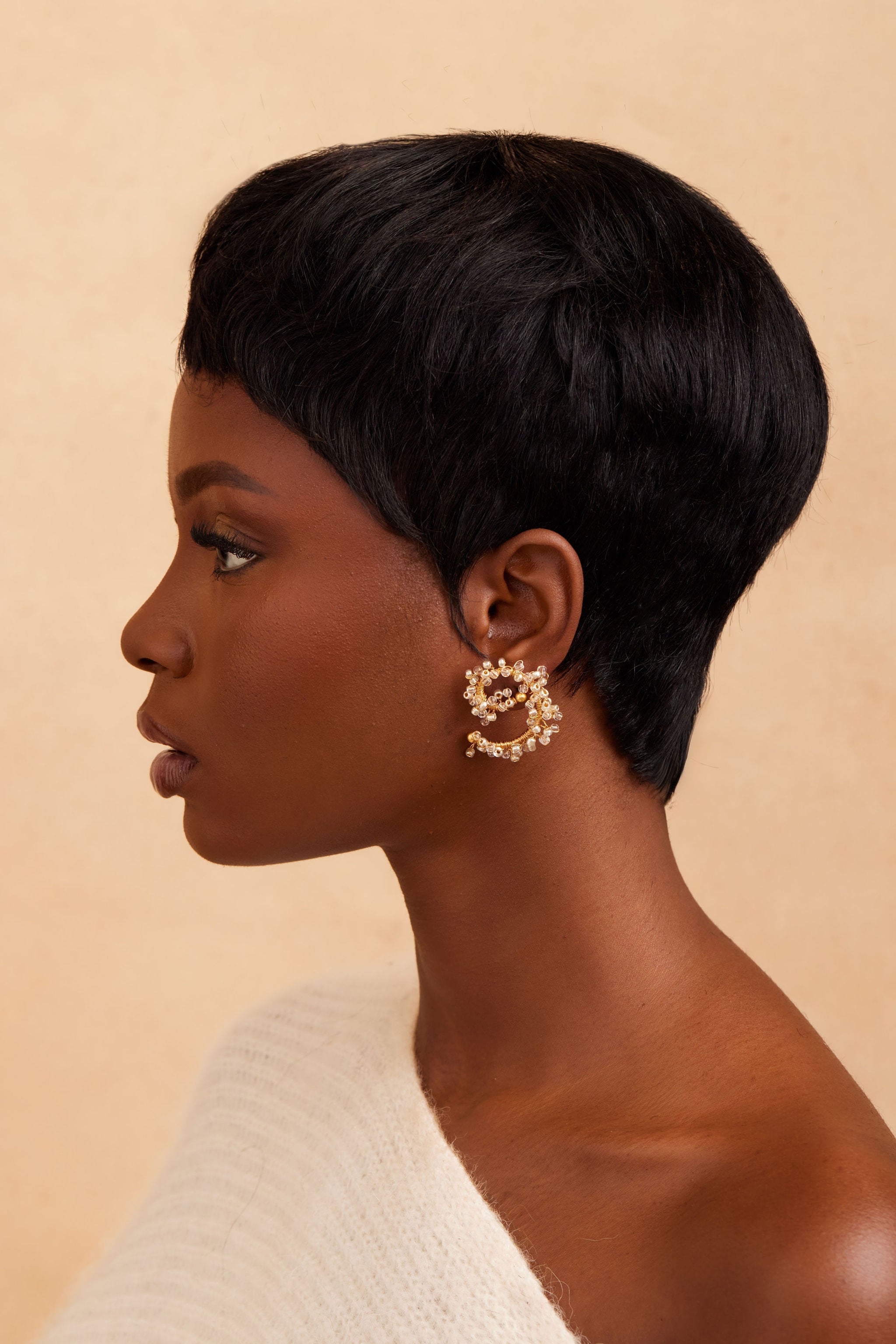 AVIA EARRING