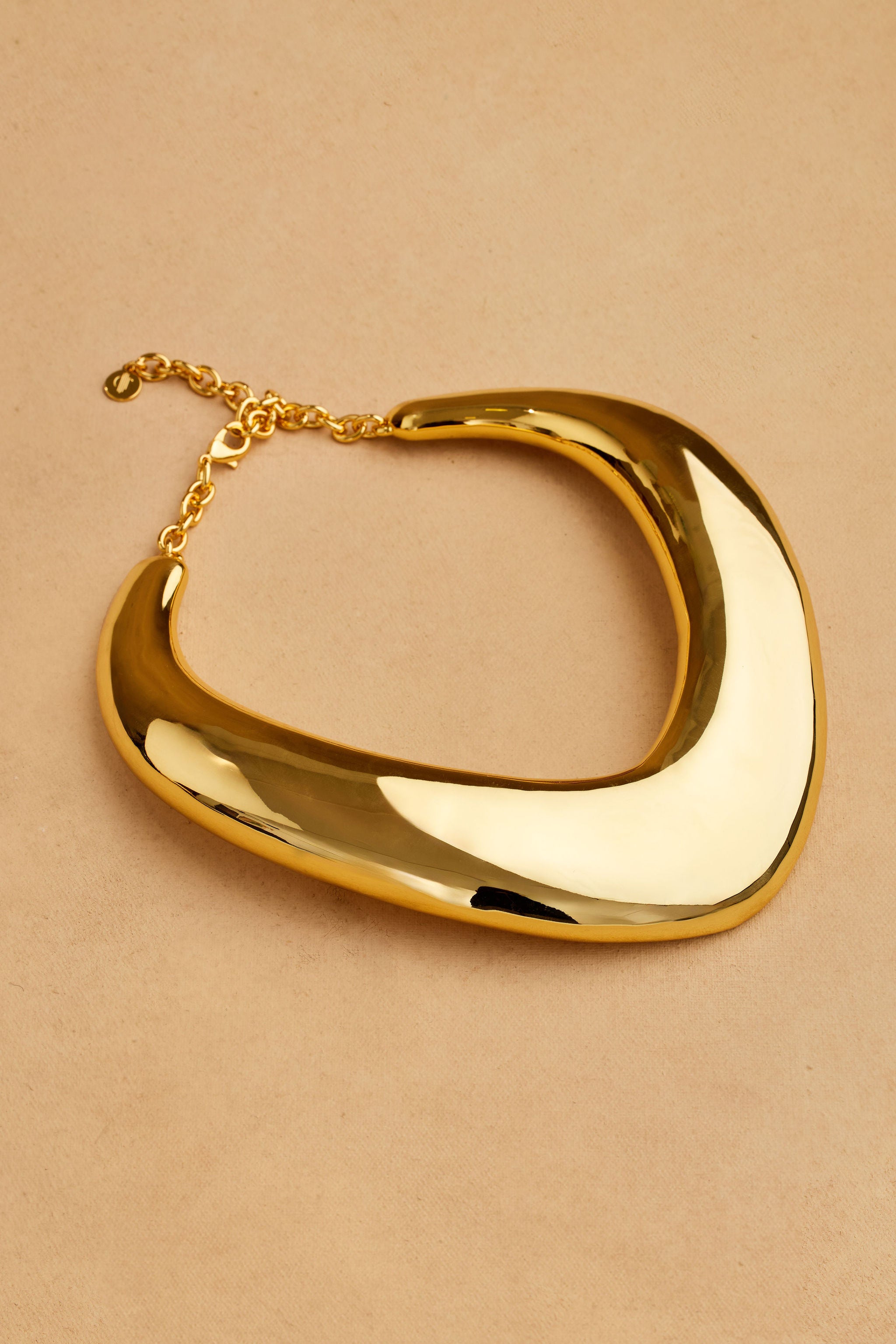 EDZI NECKLACE