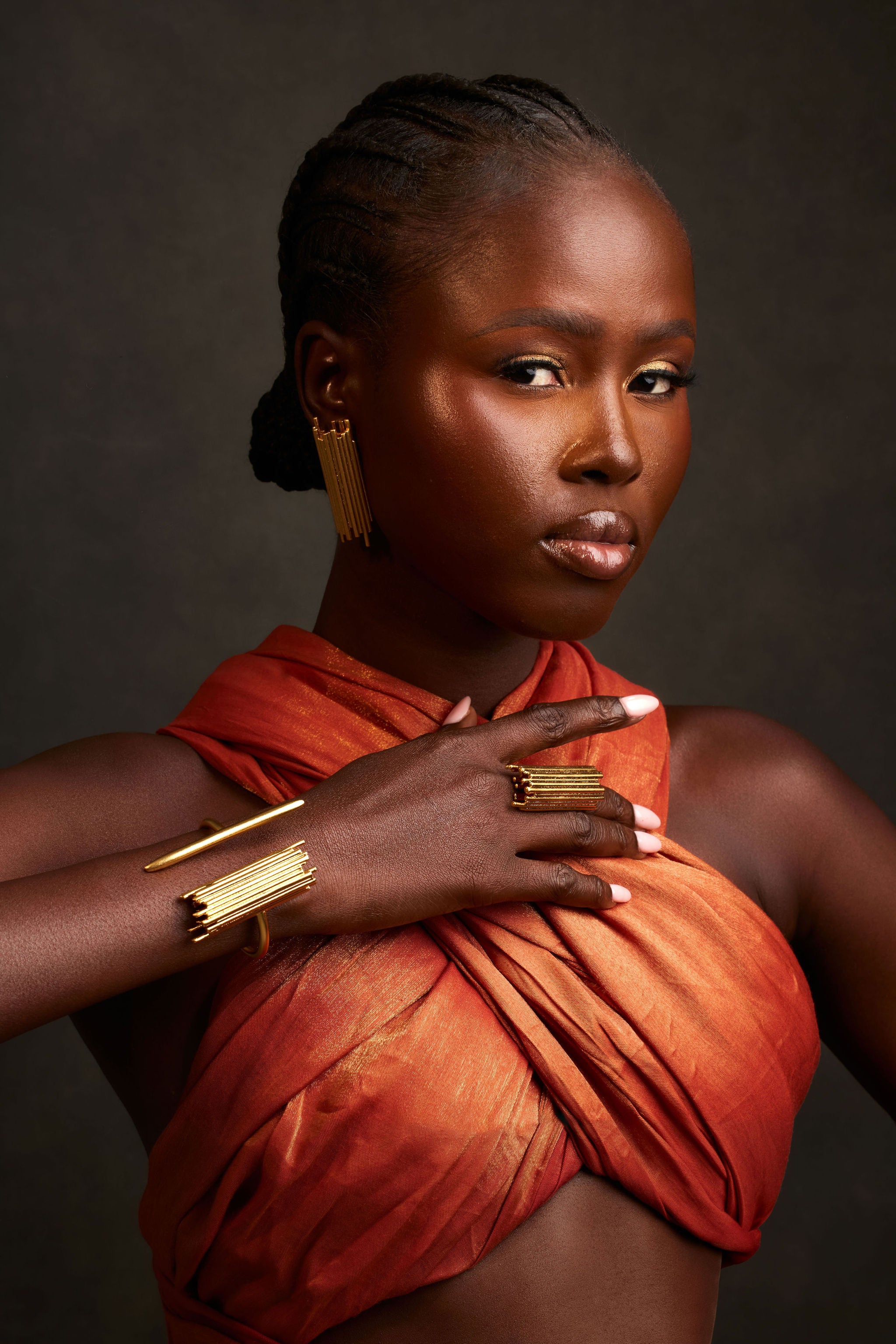 HAWA EARRING