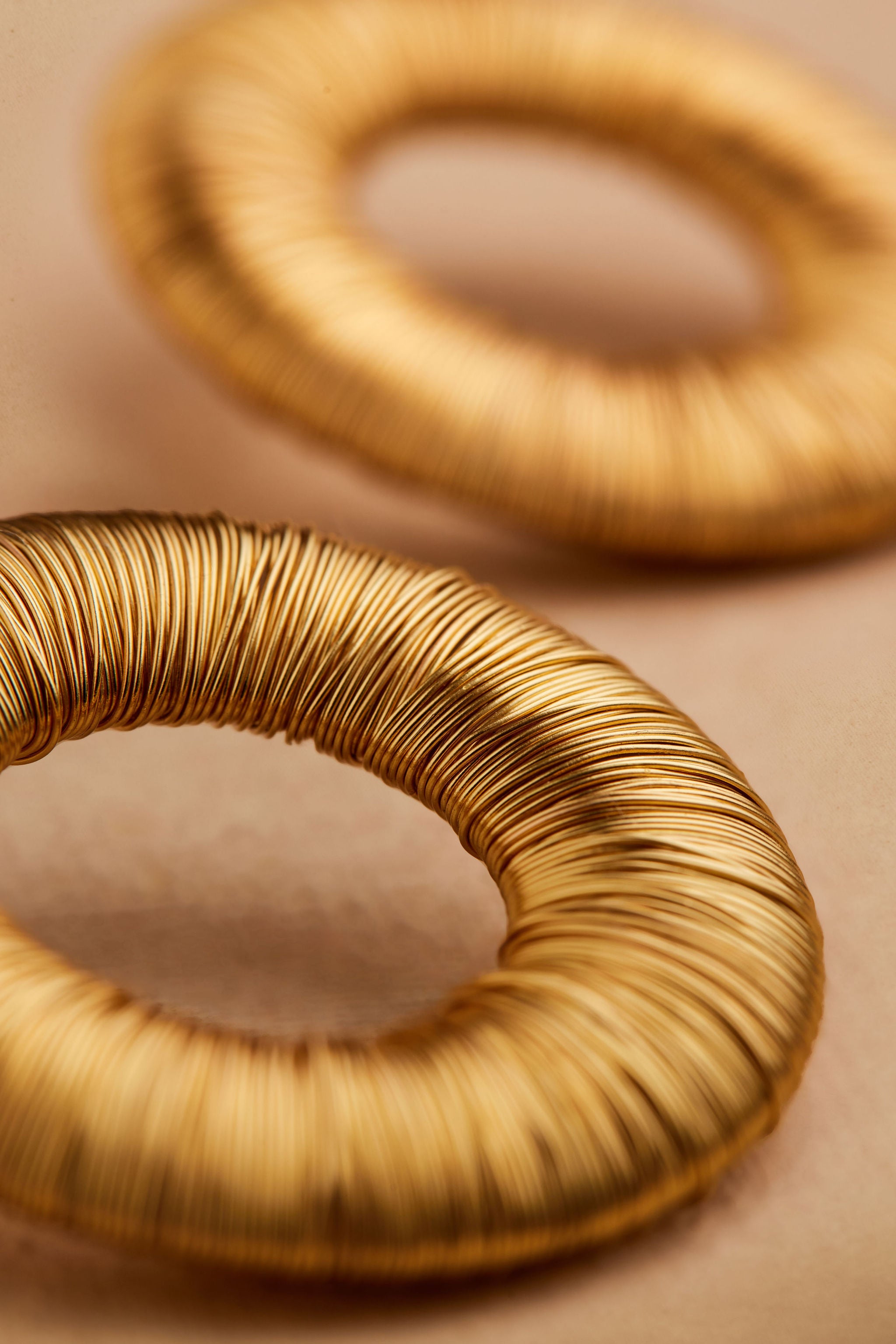 DEZI EARRING