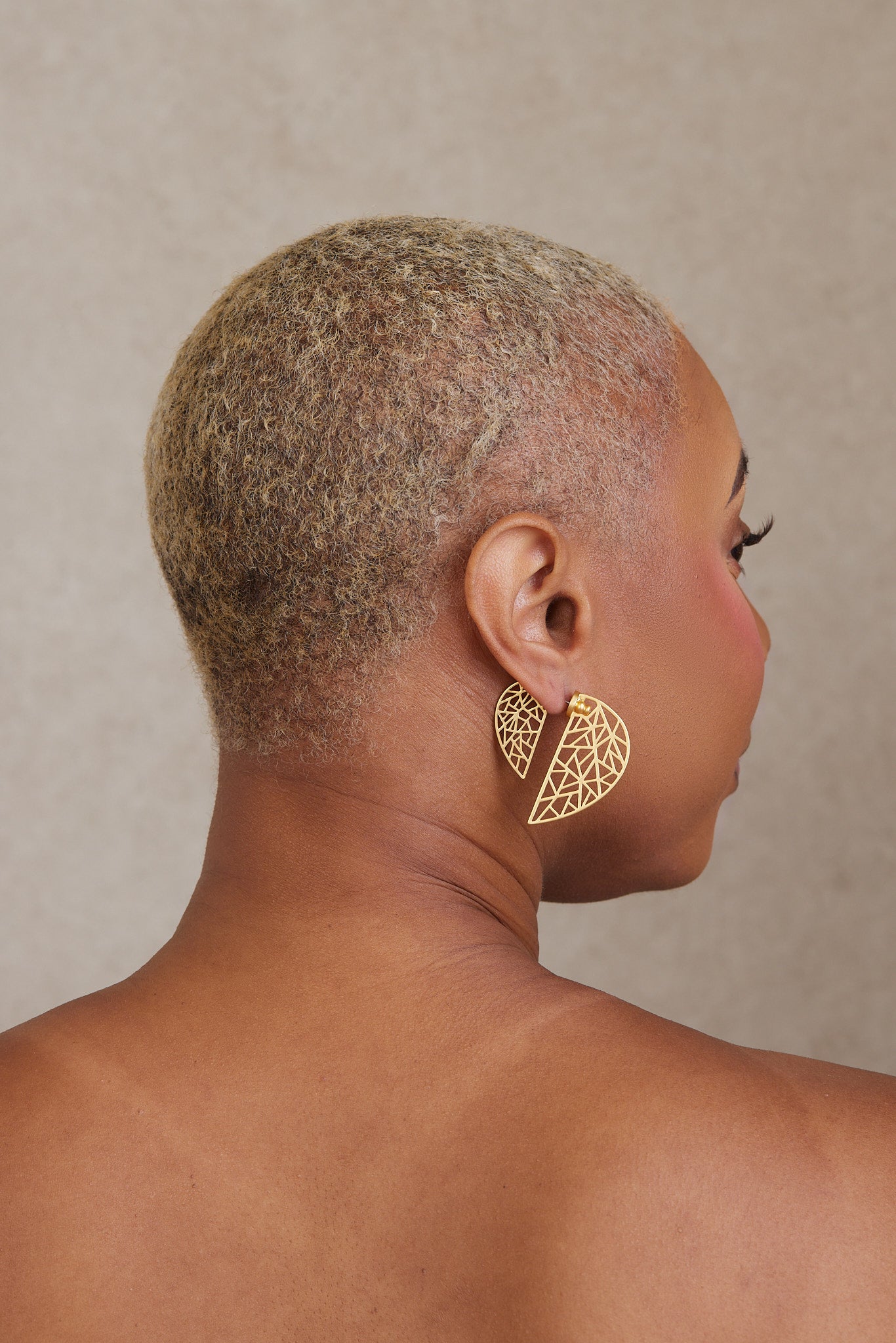 HANI EARRING