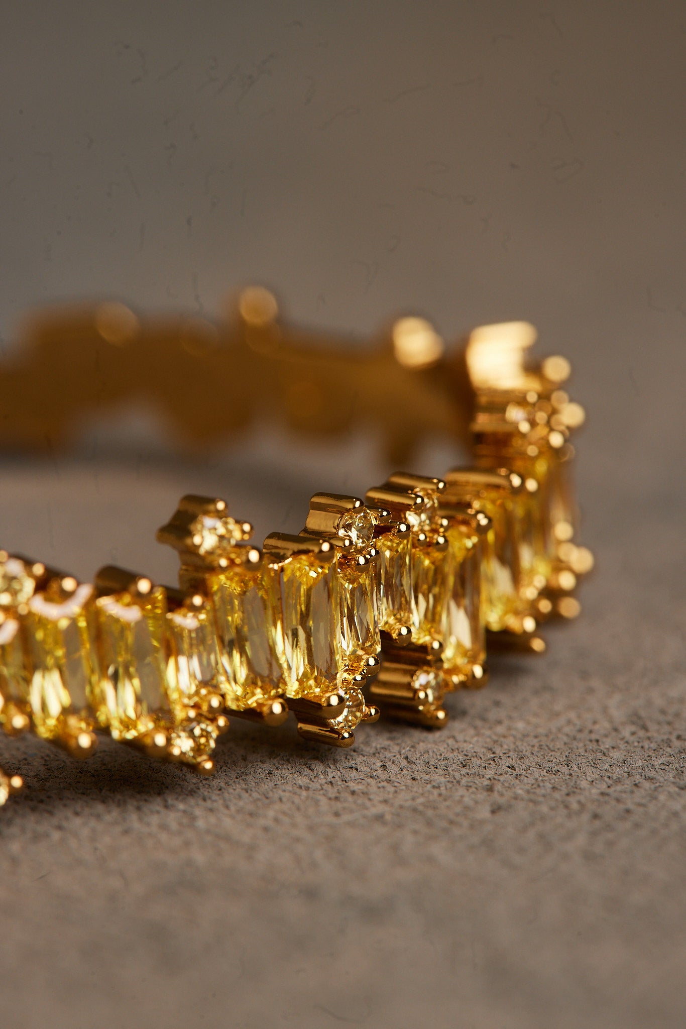 RAEL BANGLE