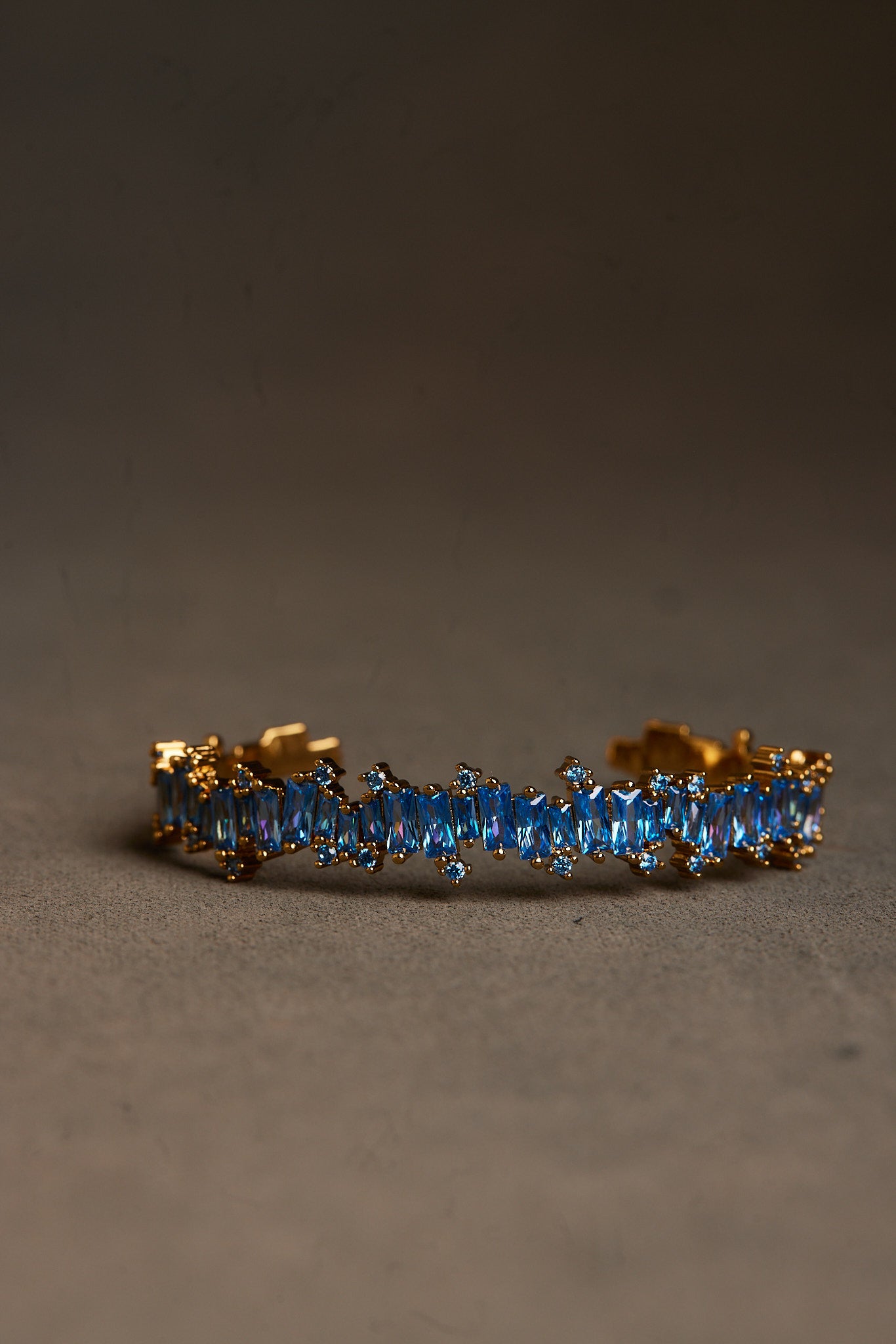 RAEL BANGLE