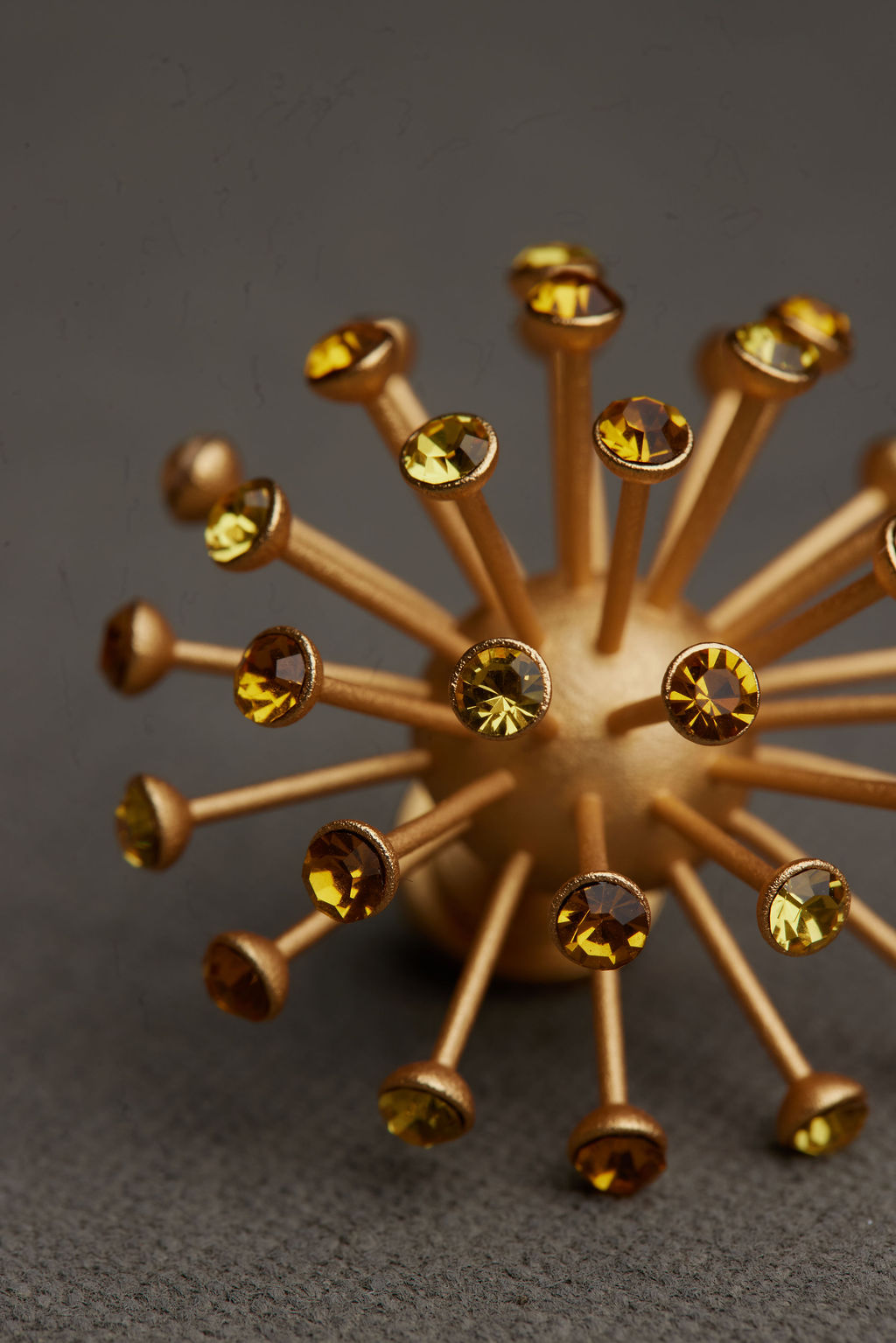 EYRA EARRINGS