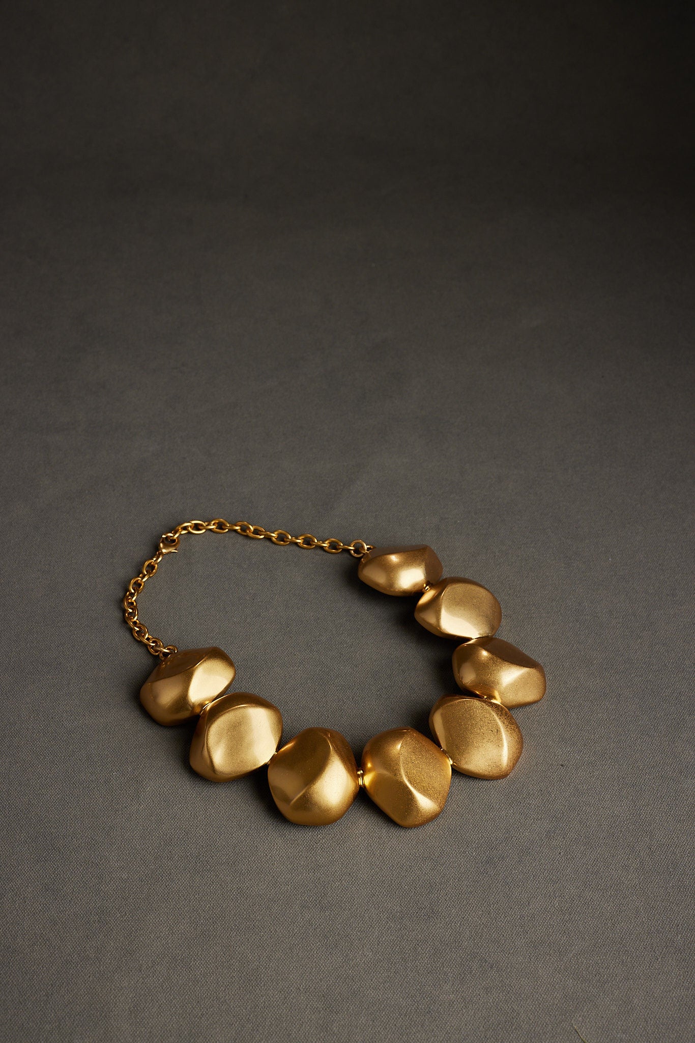 AARI NECKLACE