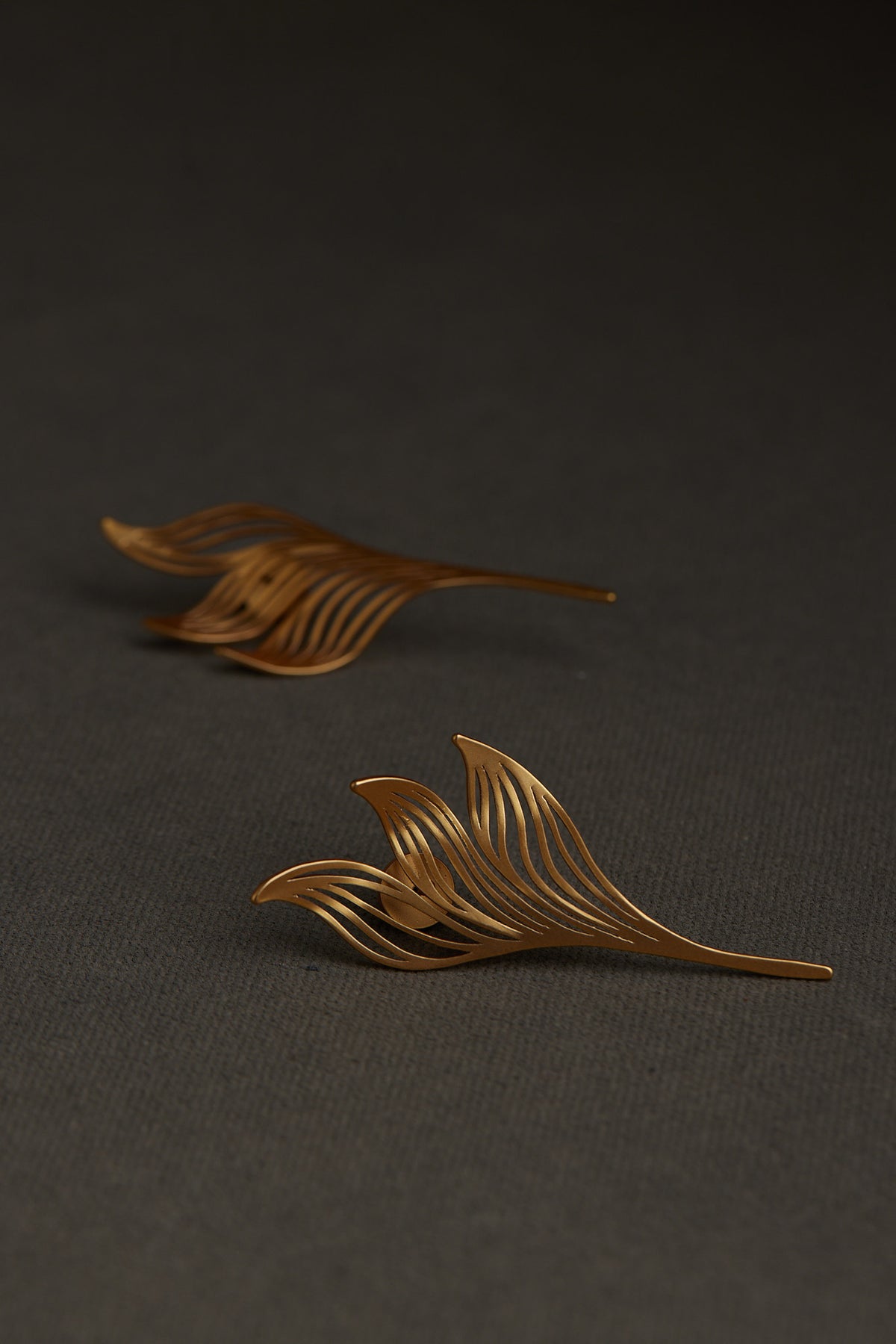 ROWE EARRING
