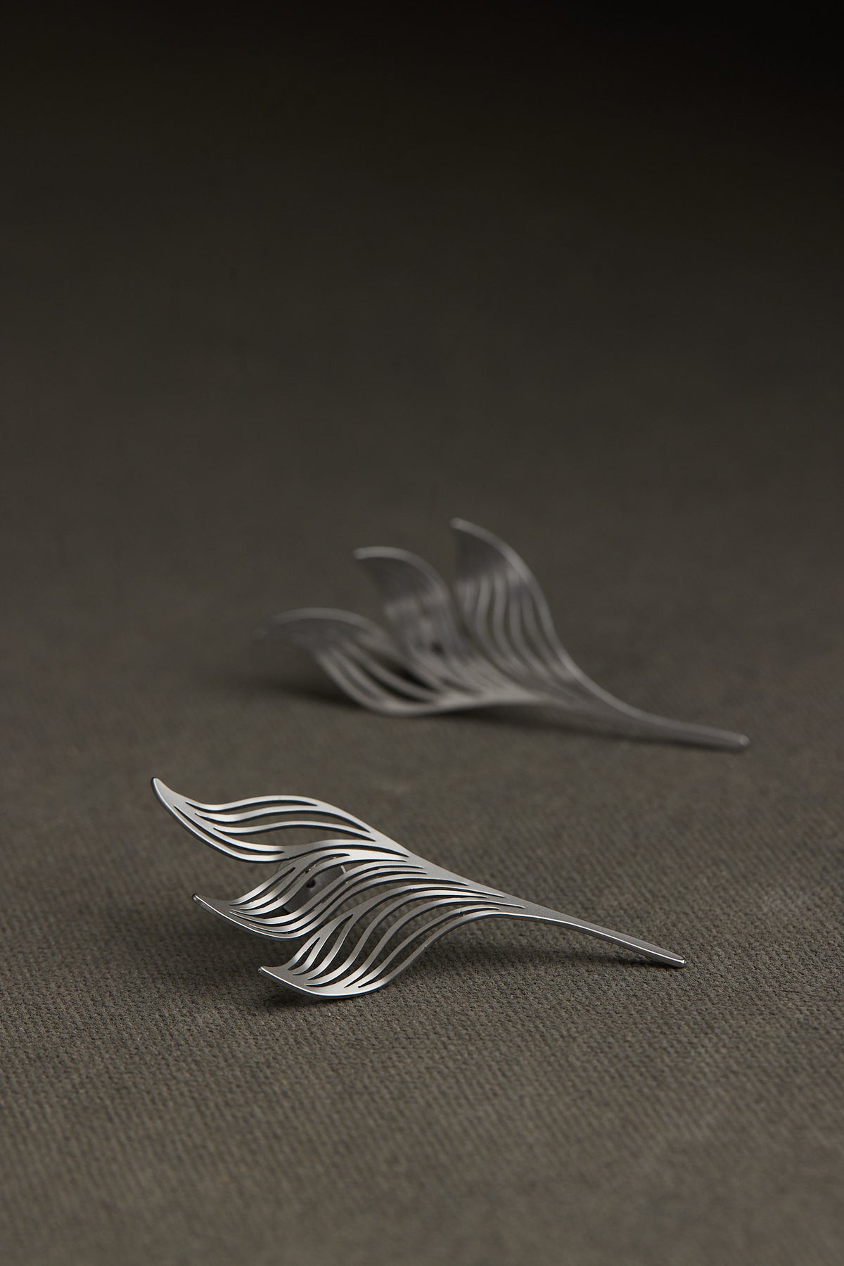 ROWE EARRING