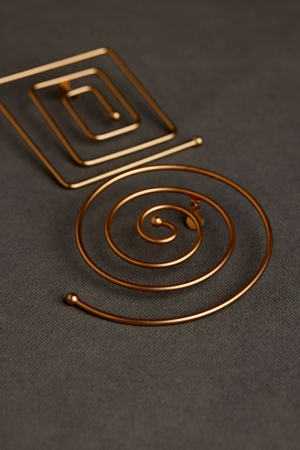 BINA EARRING