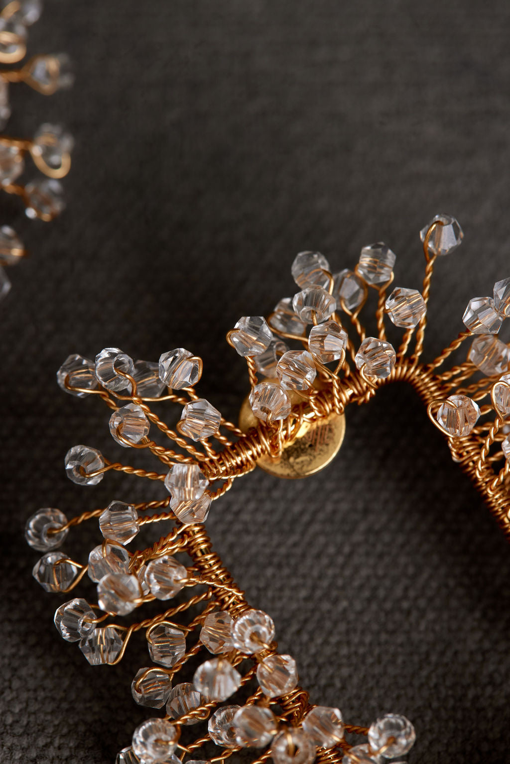 NIVA EARRING