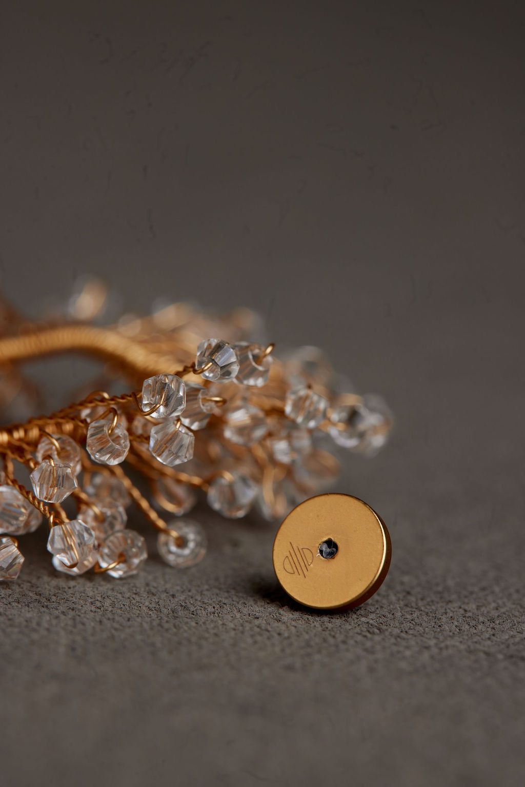 NIVA EARRING
