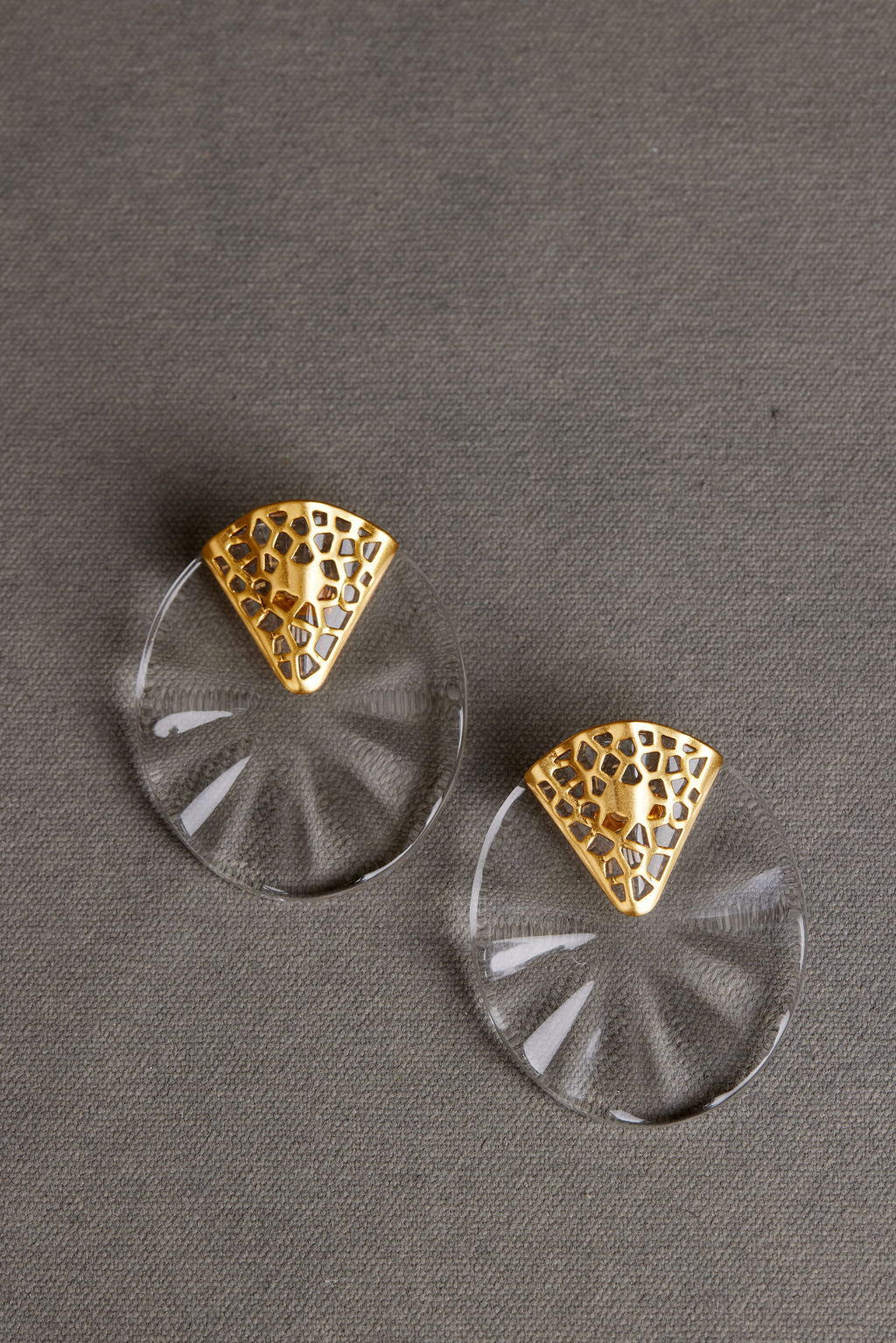 YURI EARRING