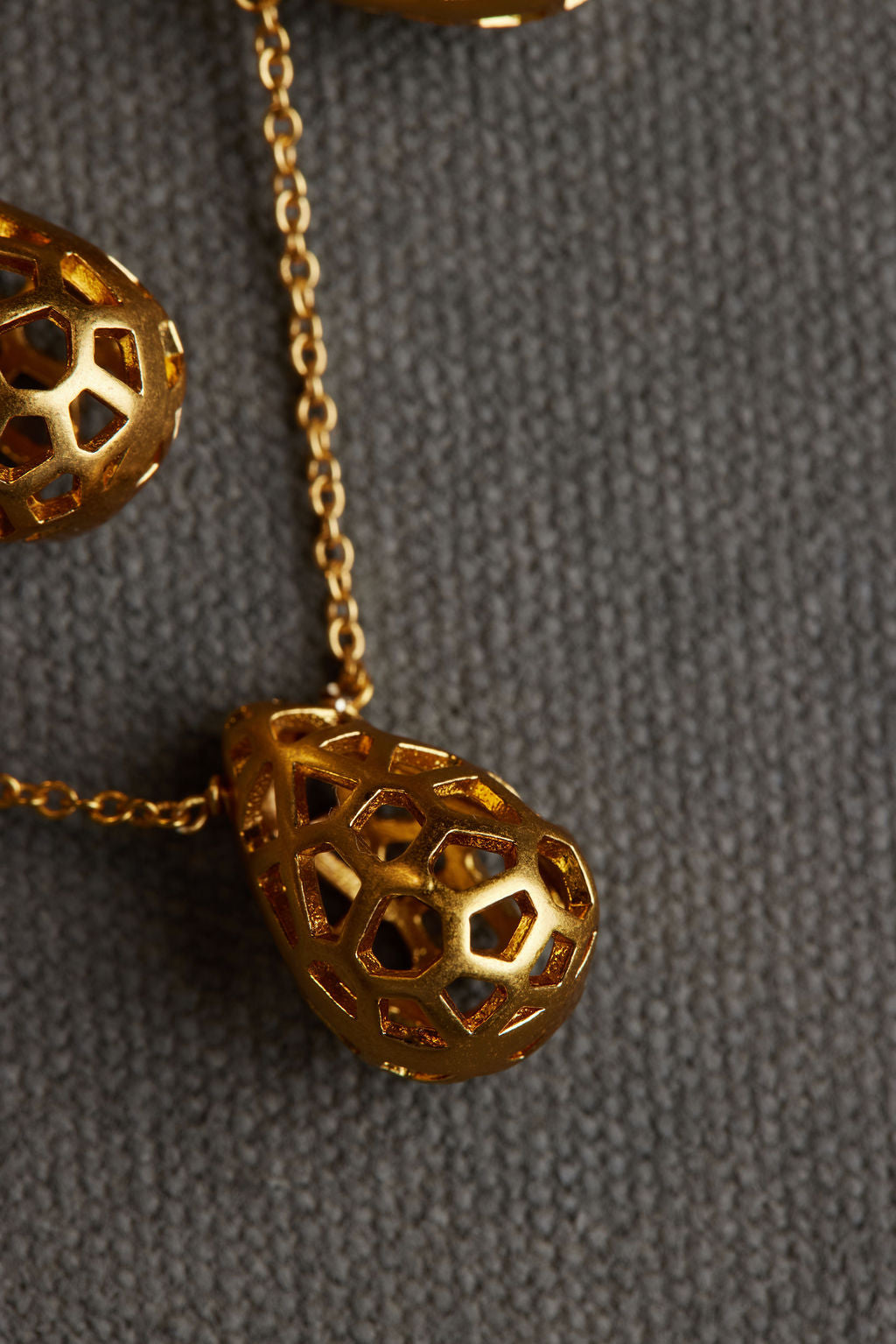 RAHA NECKLACE