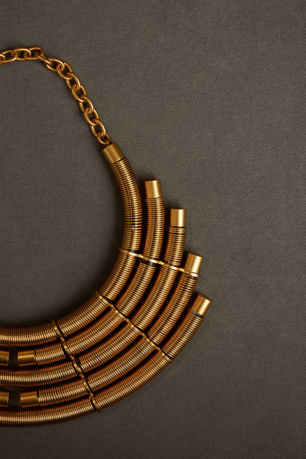 TOVA NECKLACE