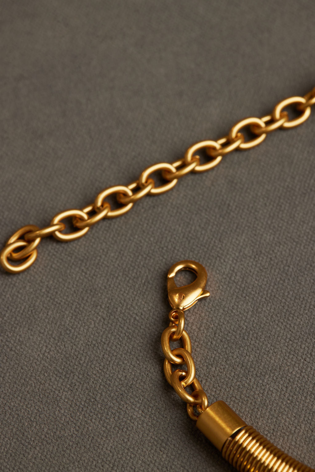 TOVA NECKLACE