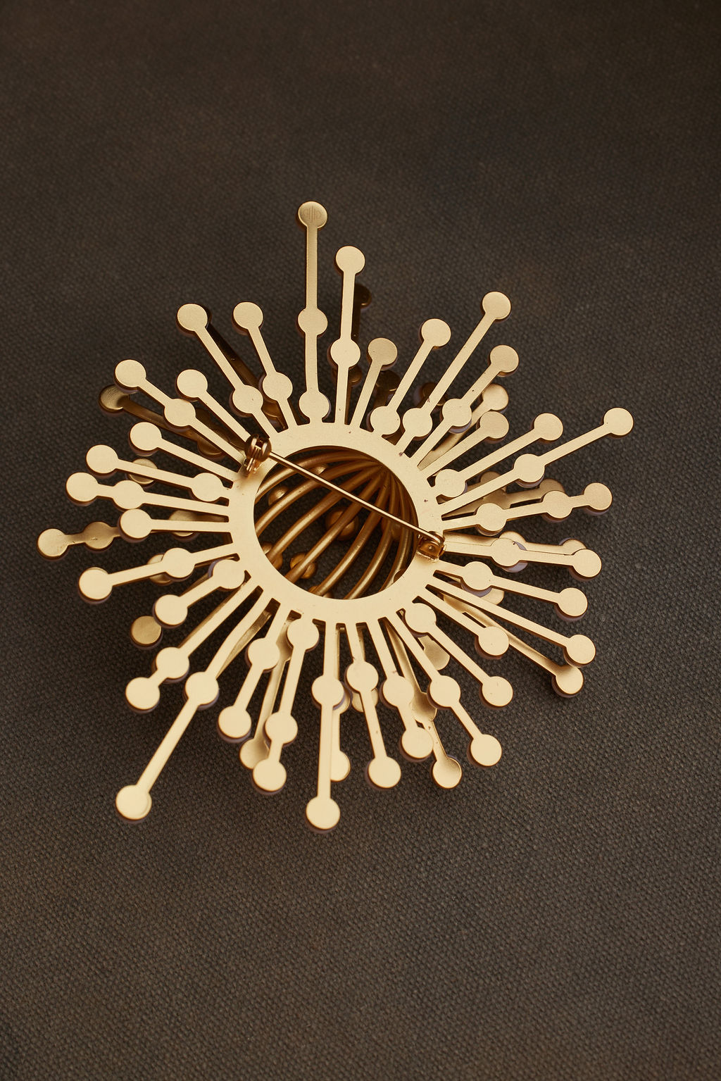 NUNI BROOCH