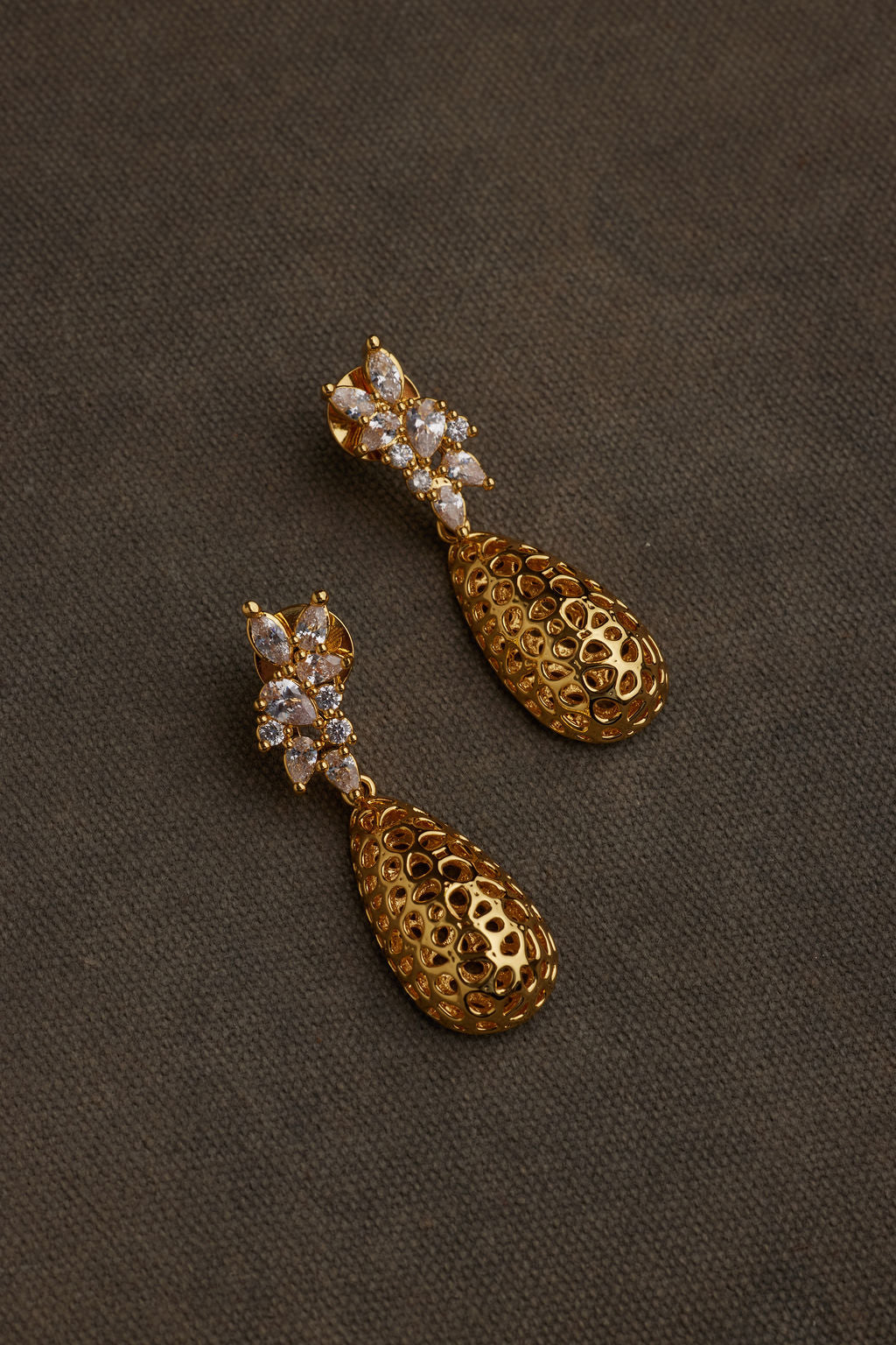 ALEE EARRING