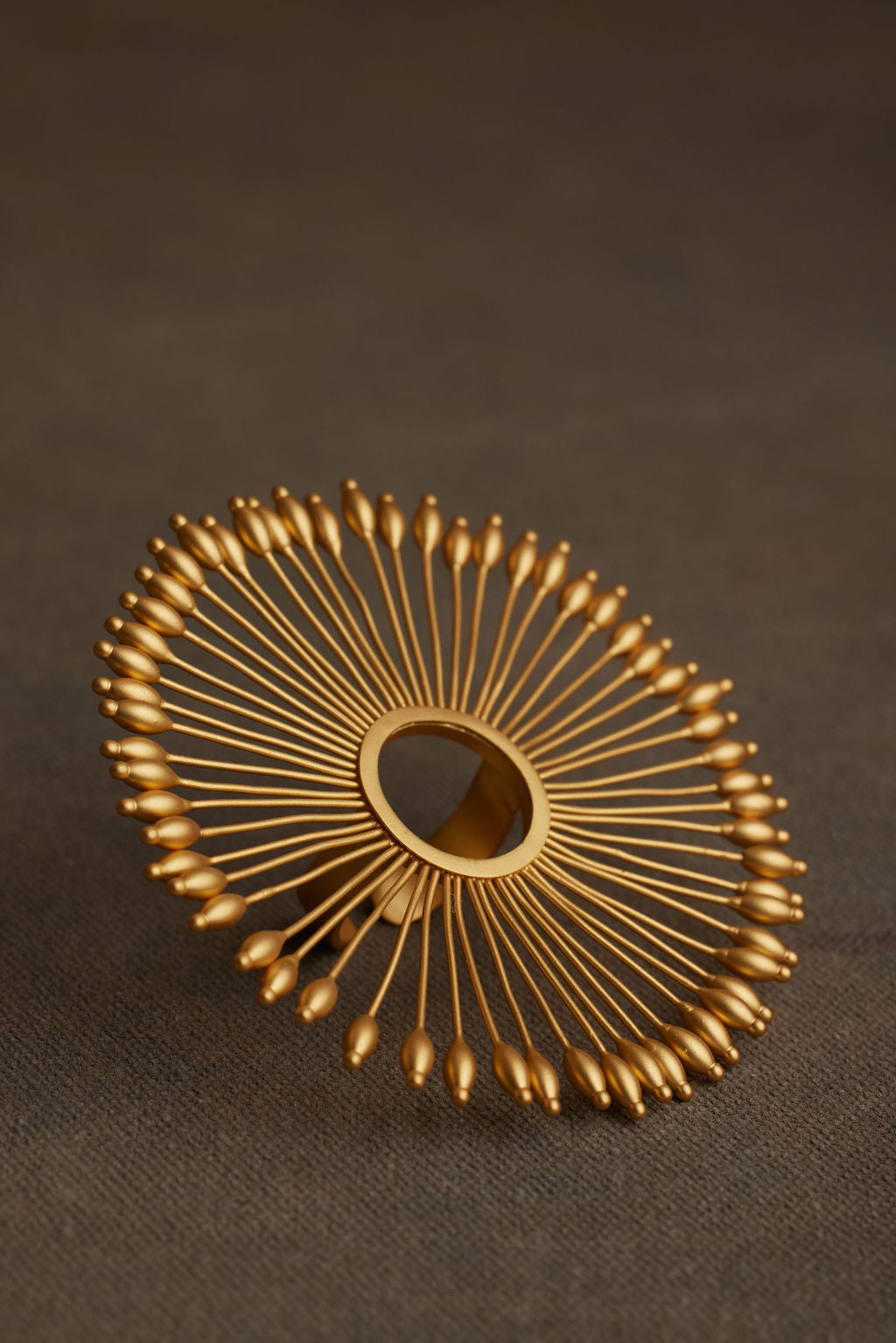 ANLY RING