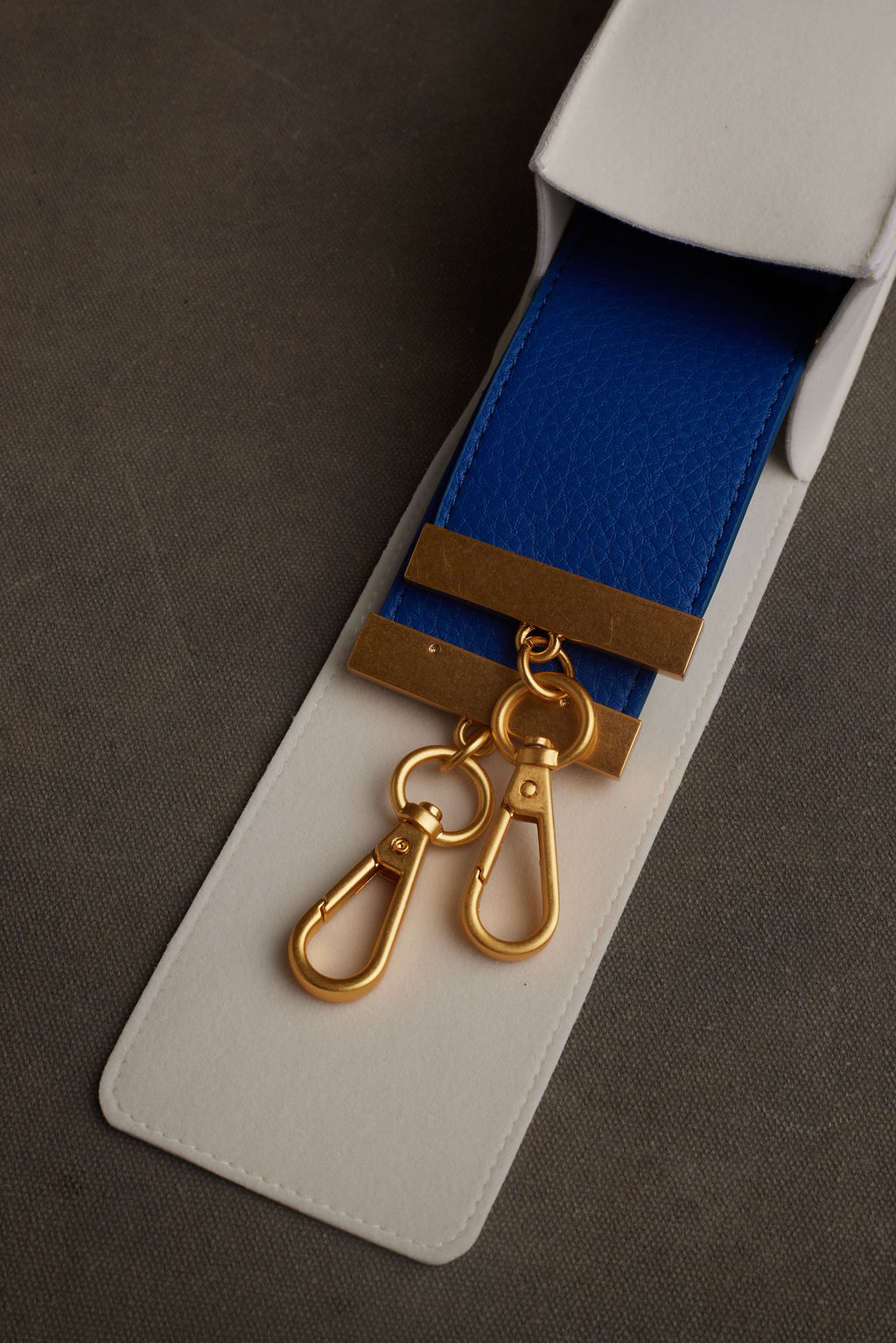 ADAH STRAP