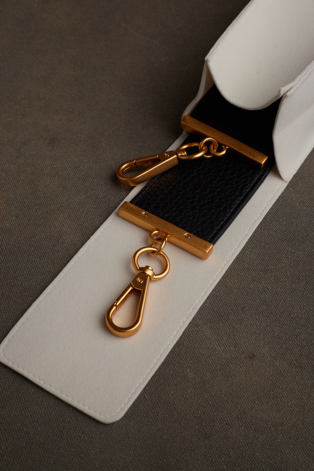 ADAH STRAP