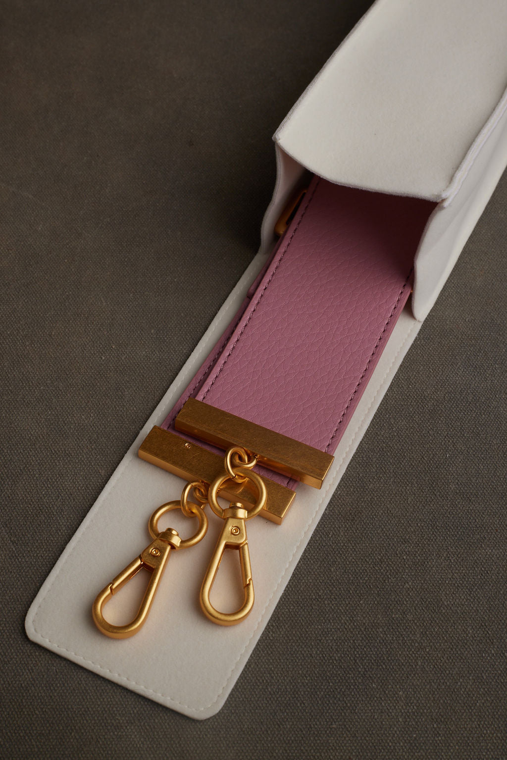 ADAH STRAP