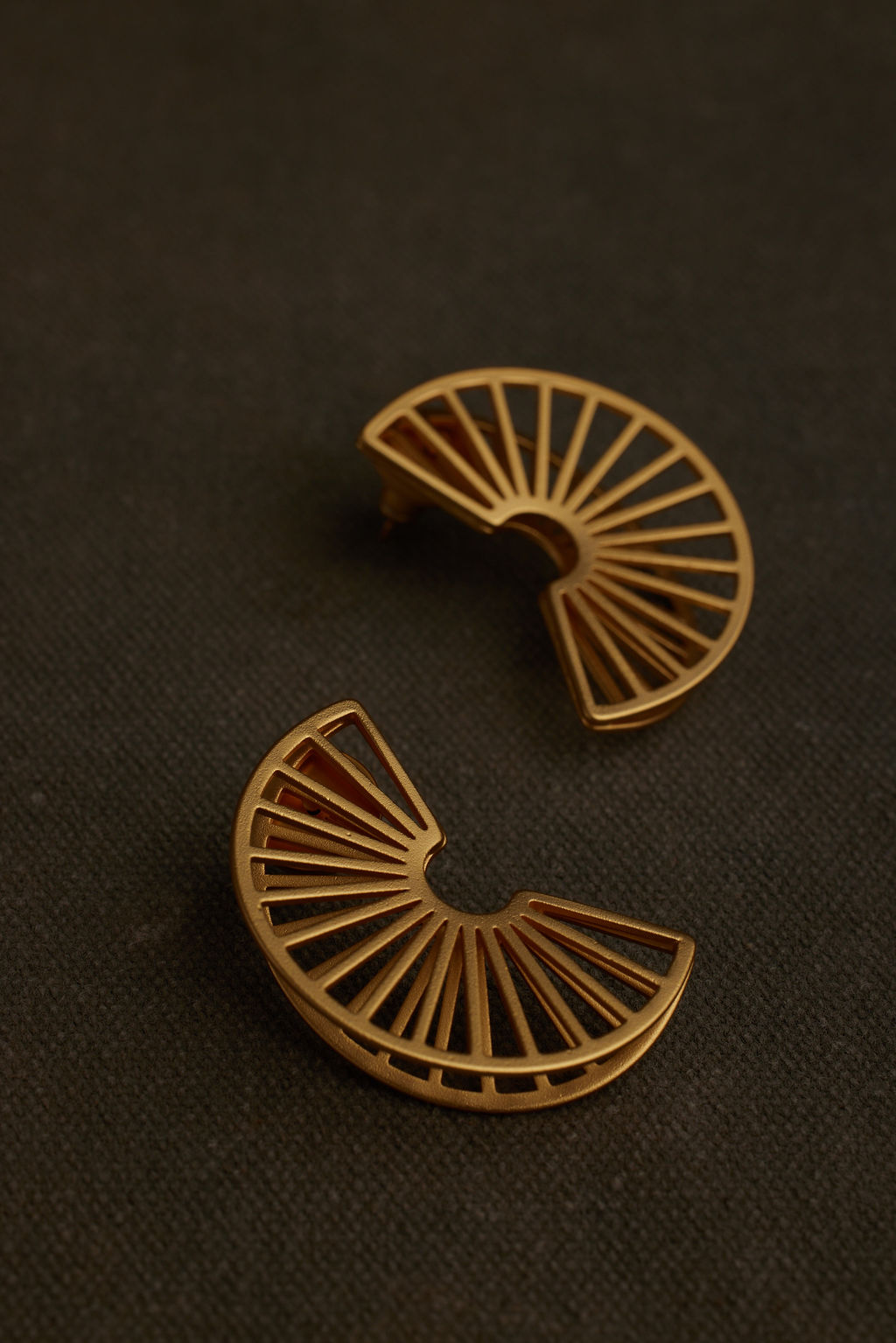 MIRU EARRING
