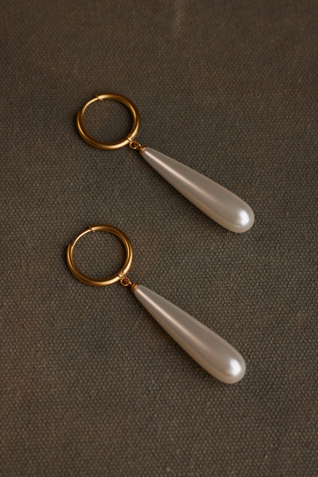 TEER EARRING