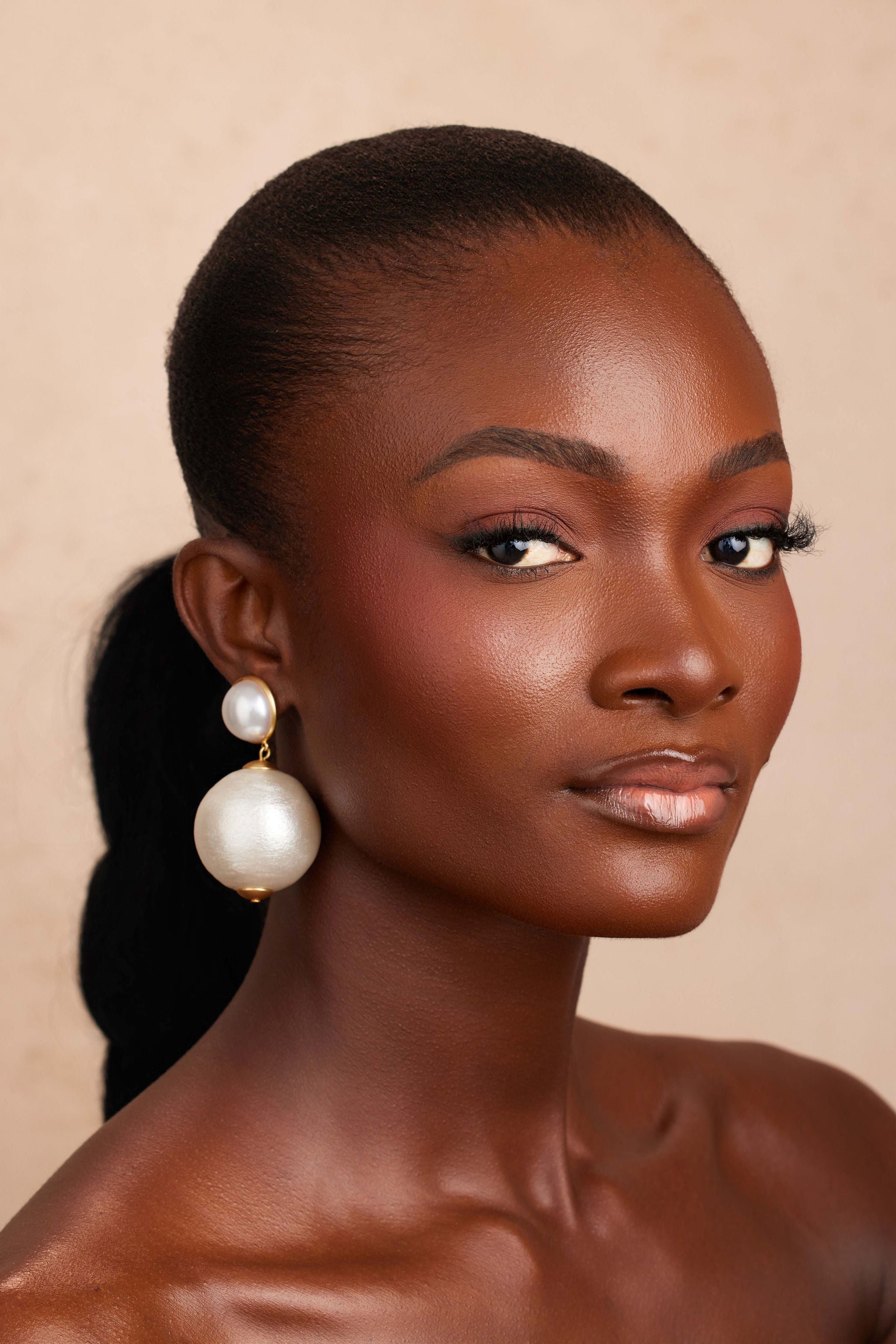 BENI EARRING