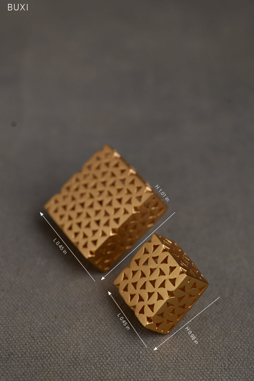 BUXI EARRING