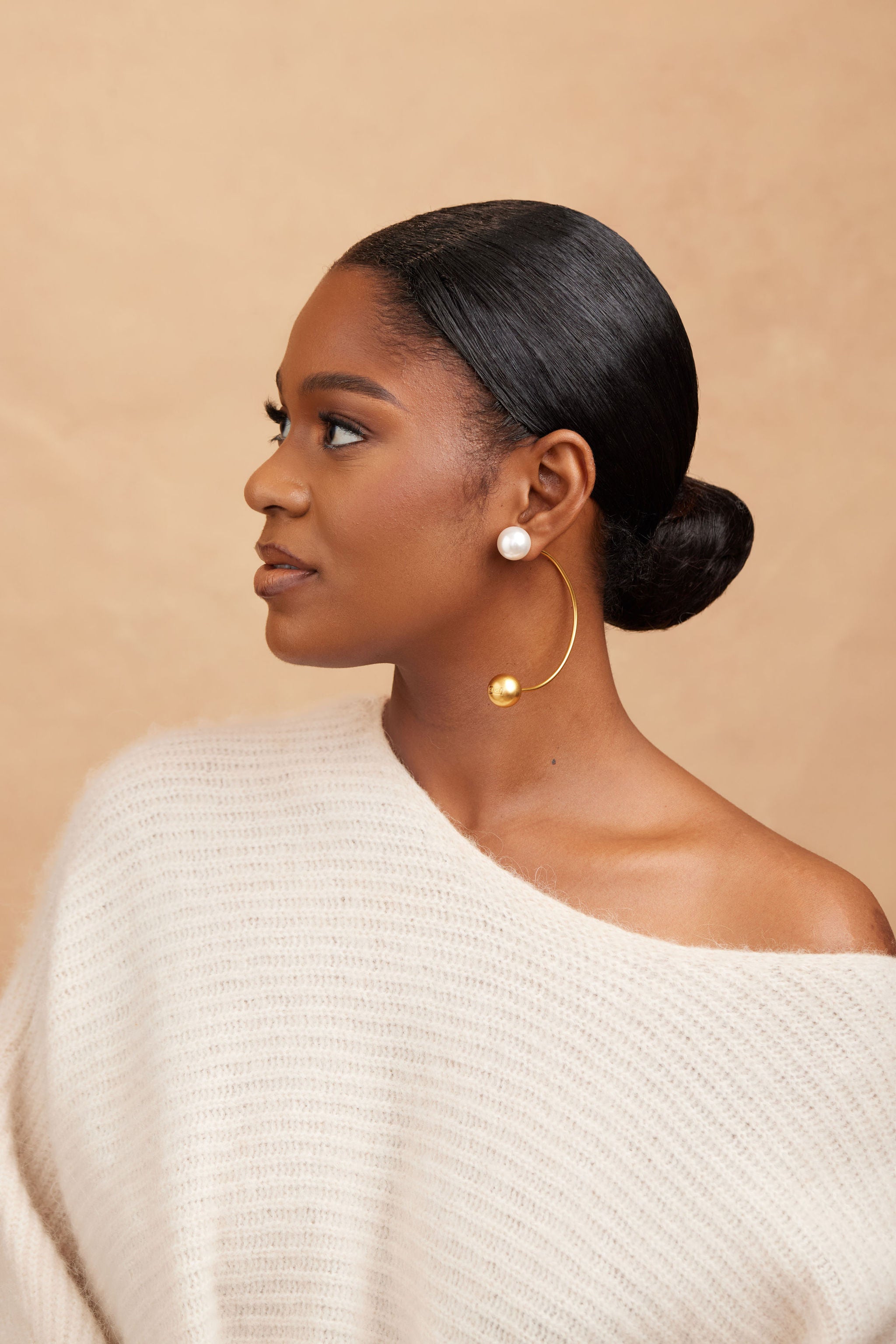 KEYA EARRING