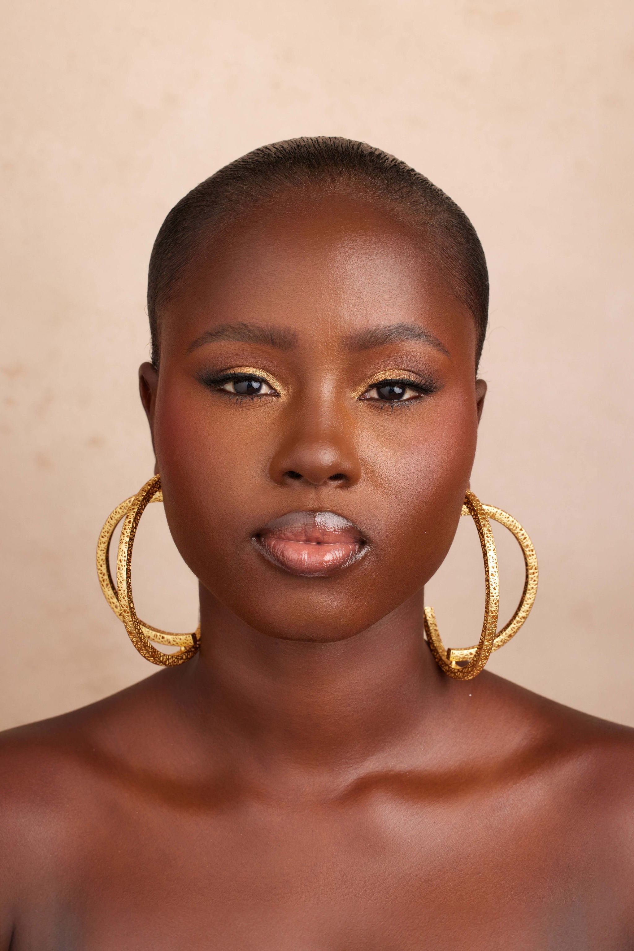CIRE EARRING