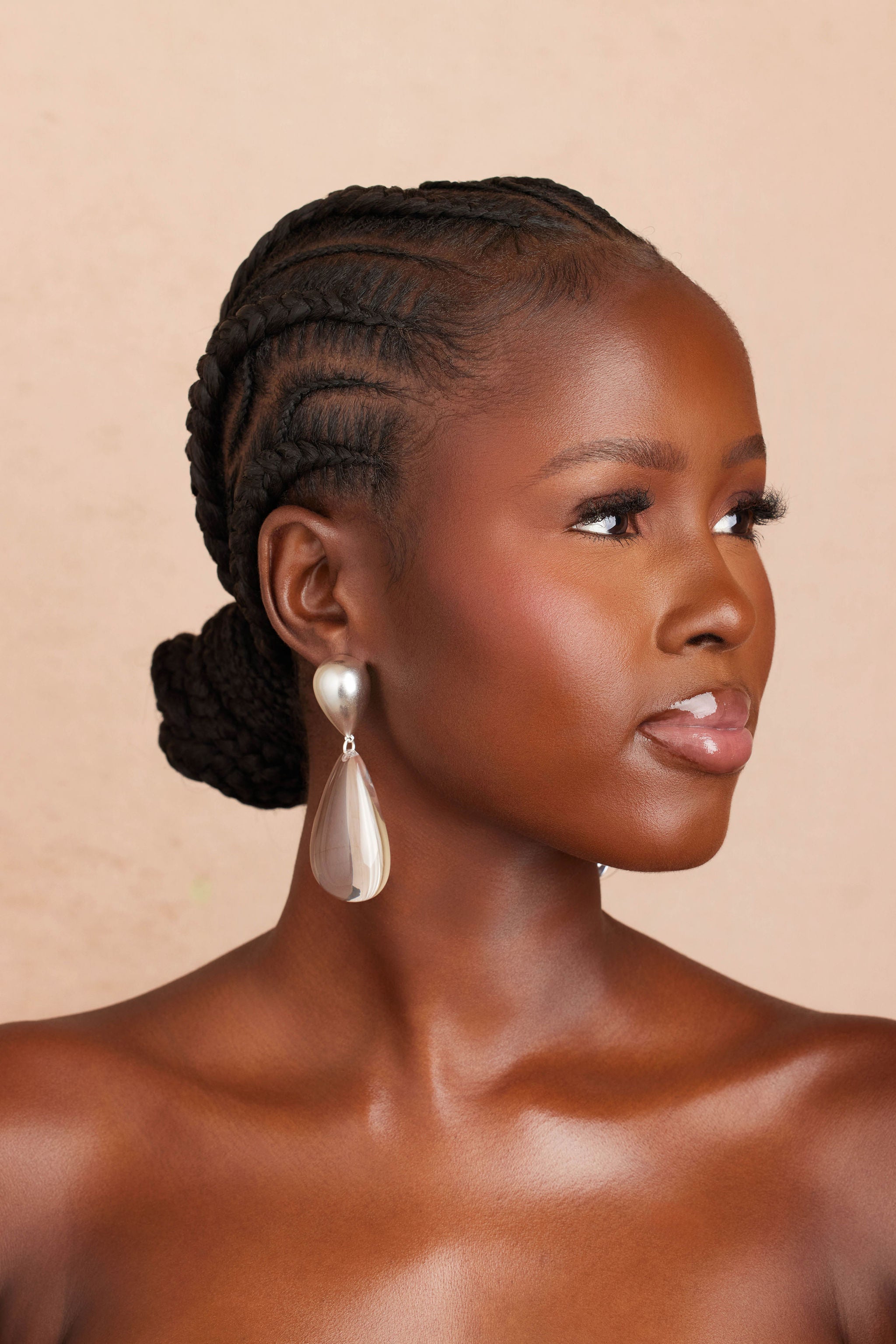 EKUH EARRING