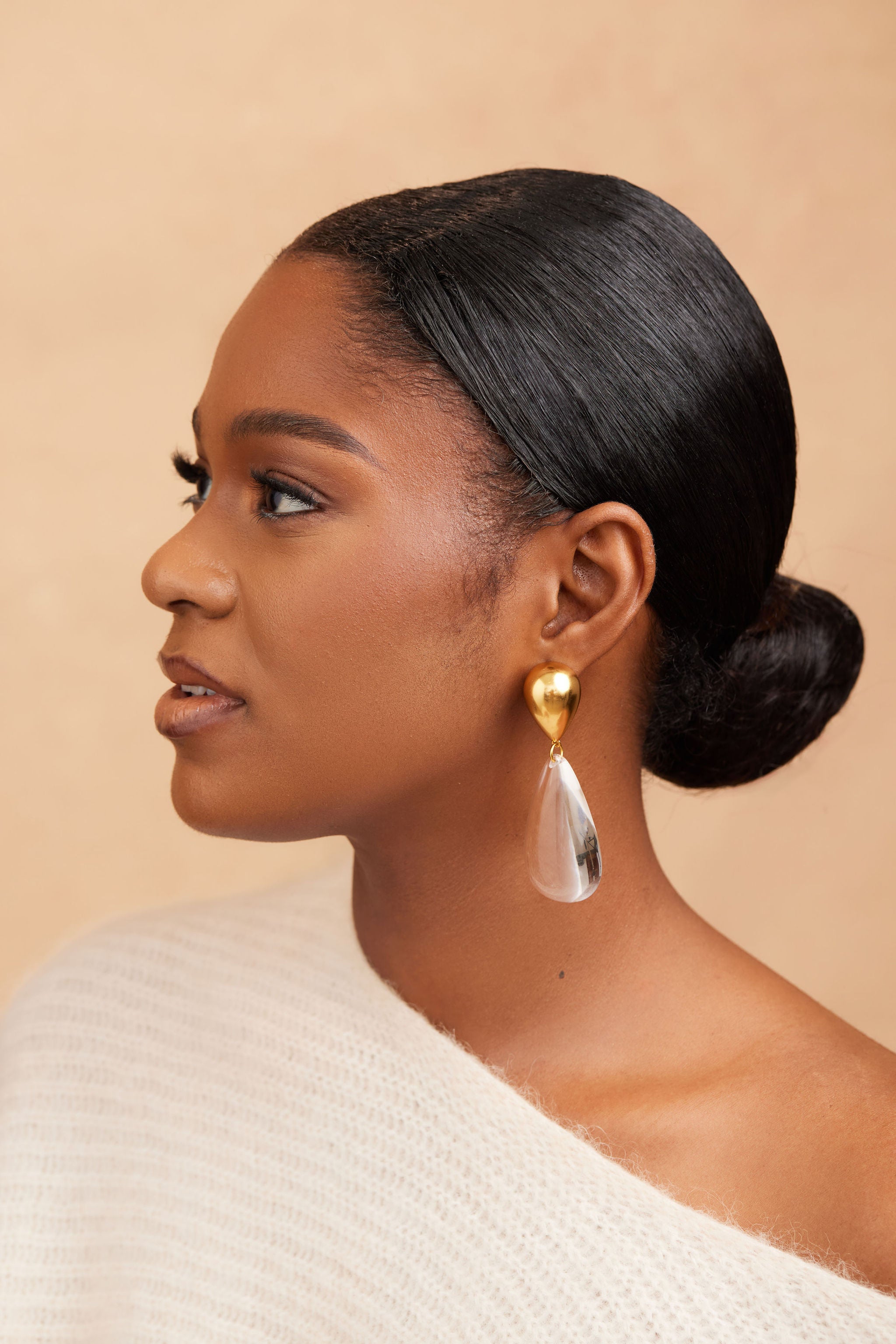 EKUH EARRING