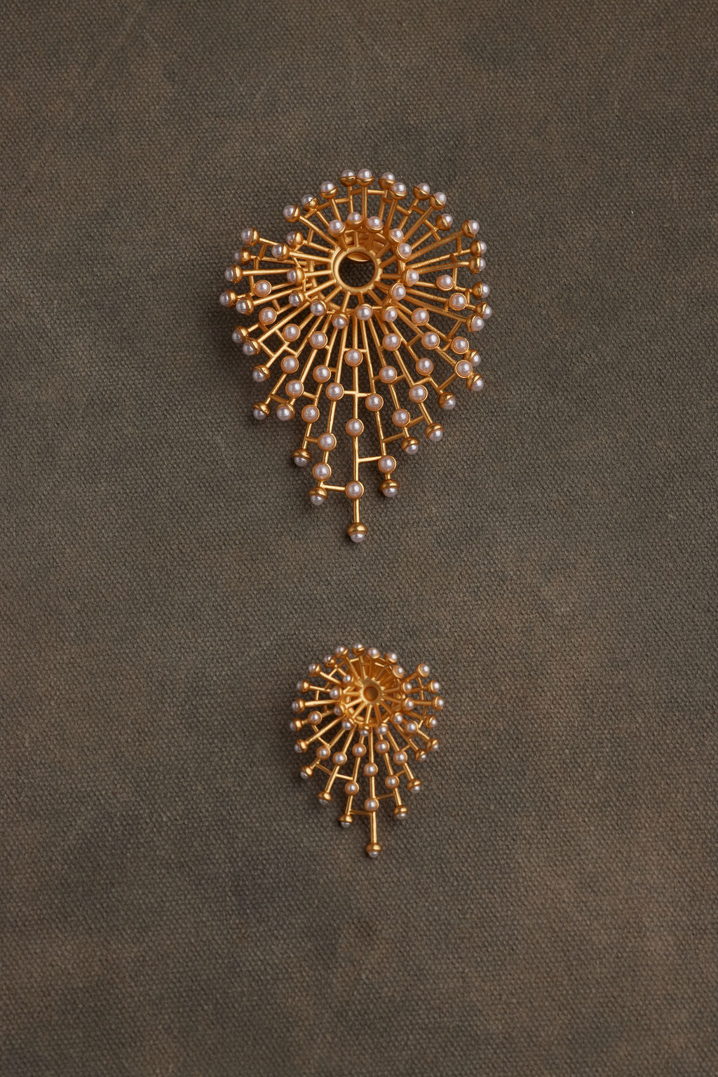 ELHA EARRING