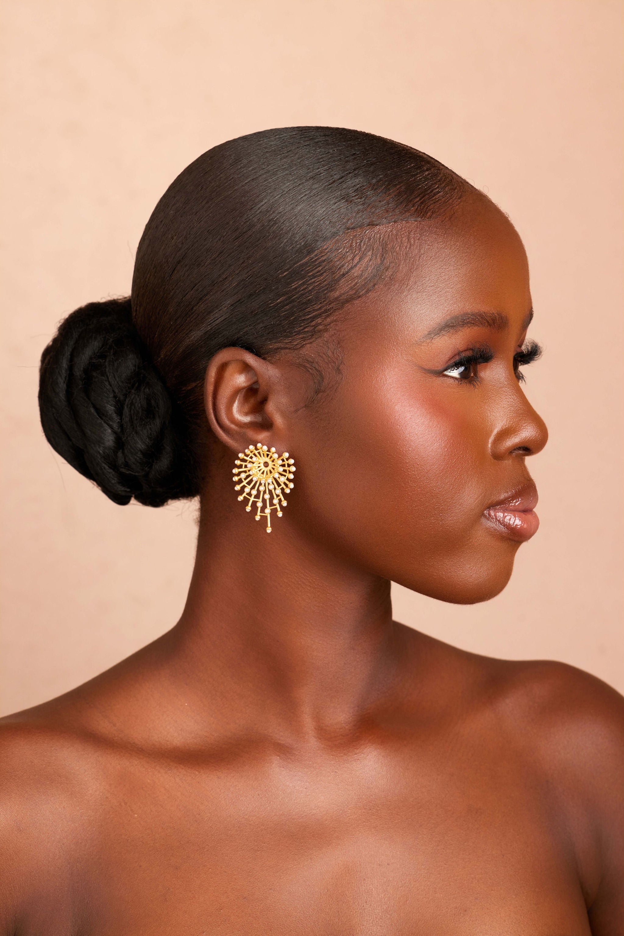ELHA EARRING