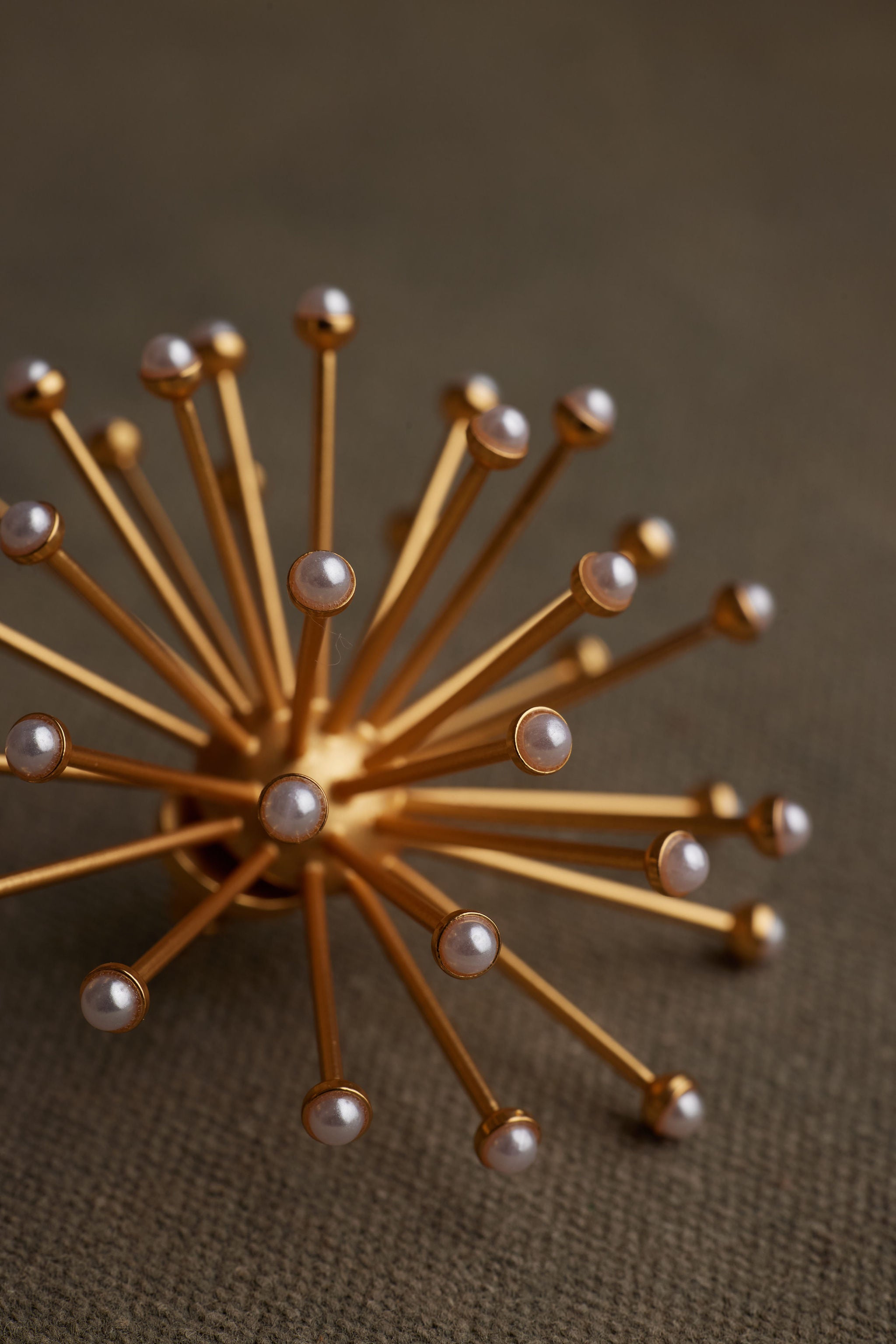 EYRA EARRINGS