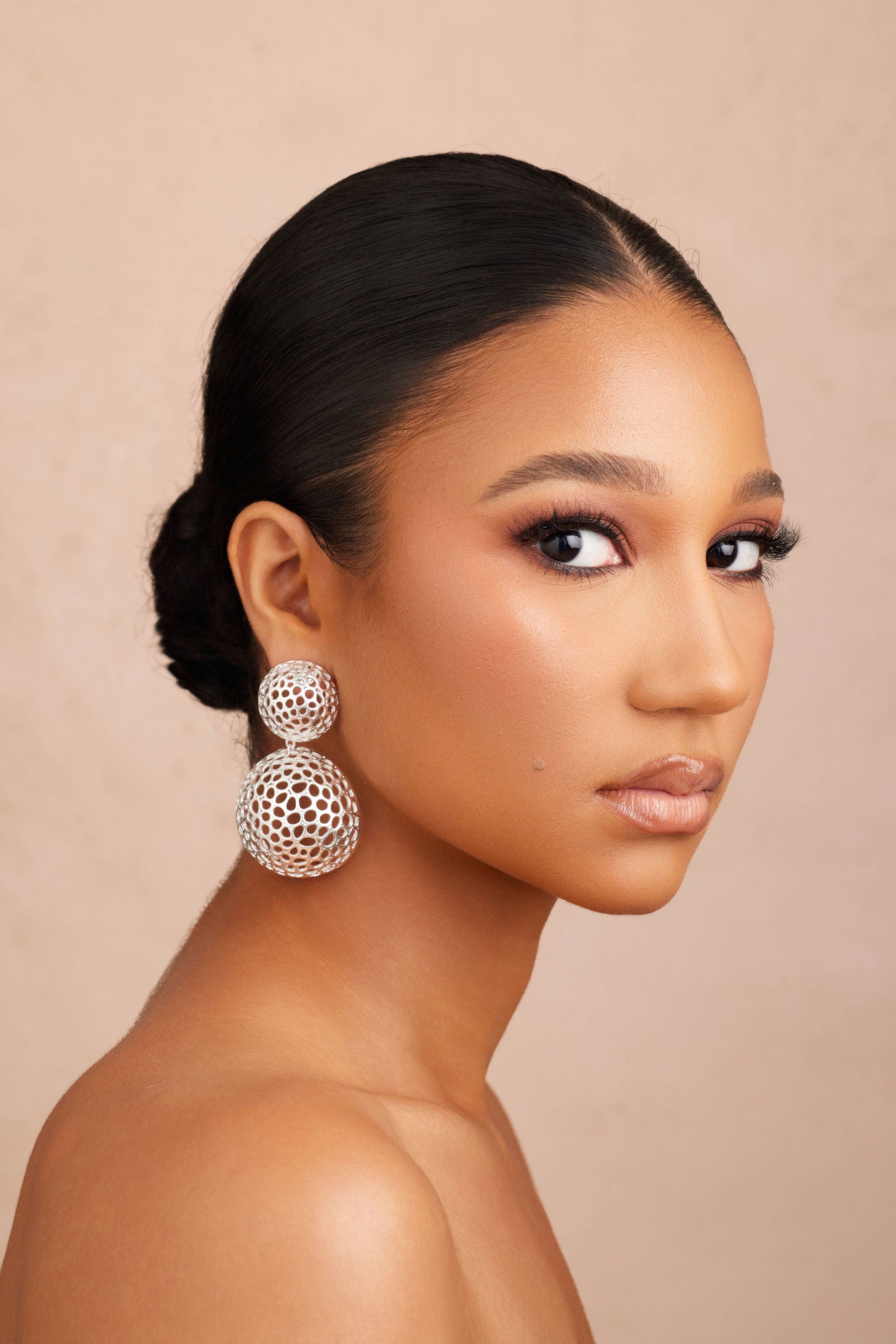 HOWI EARRING