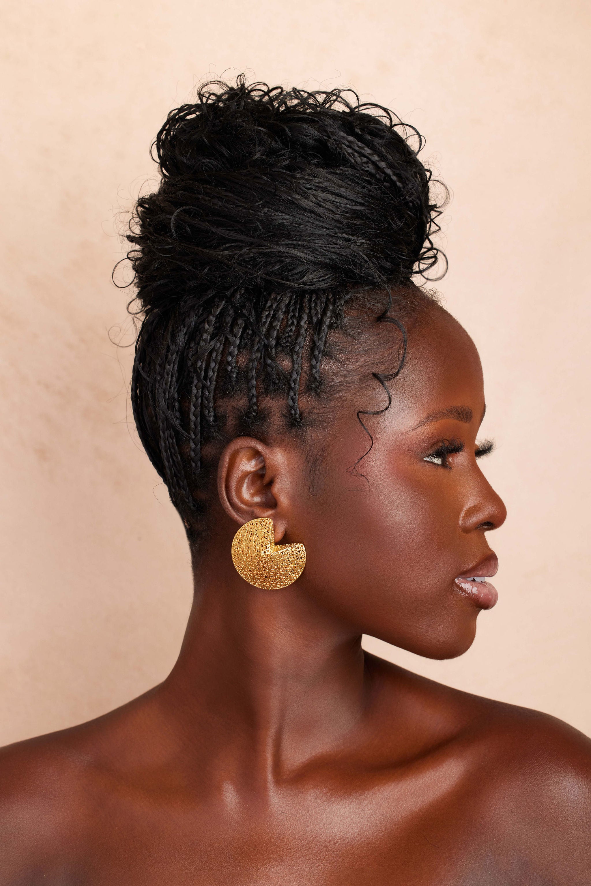 HUES EARRING