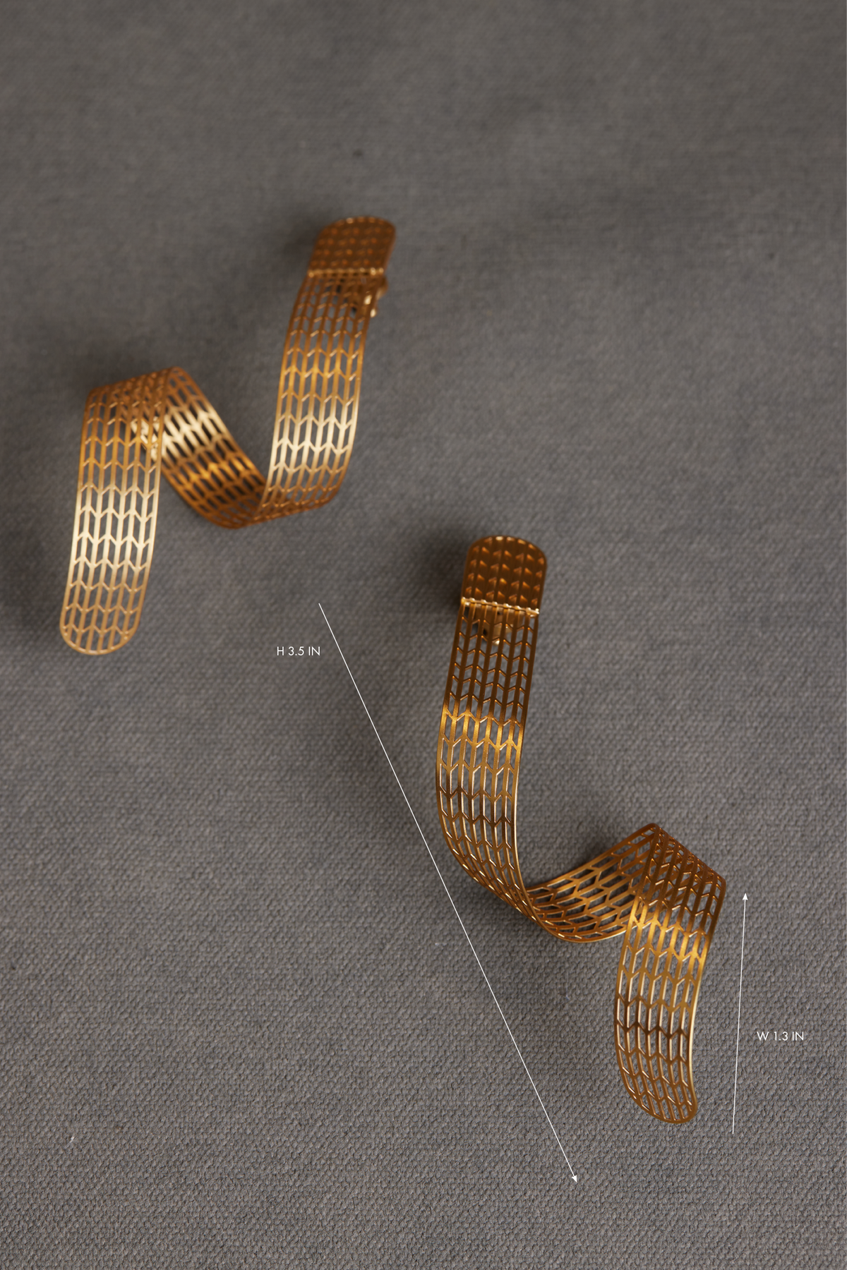 ZETA EARRING