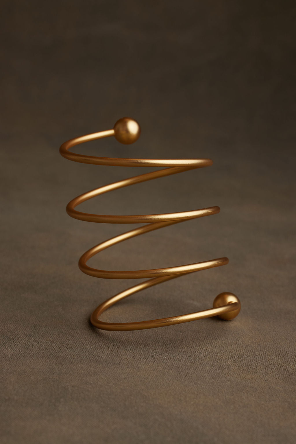 LAEL BANGLE
