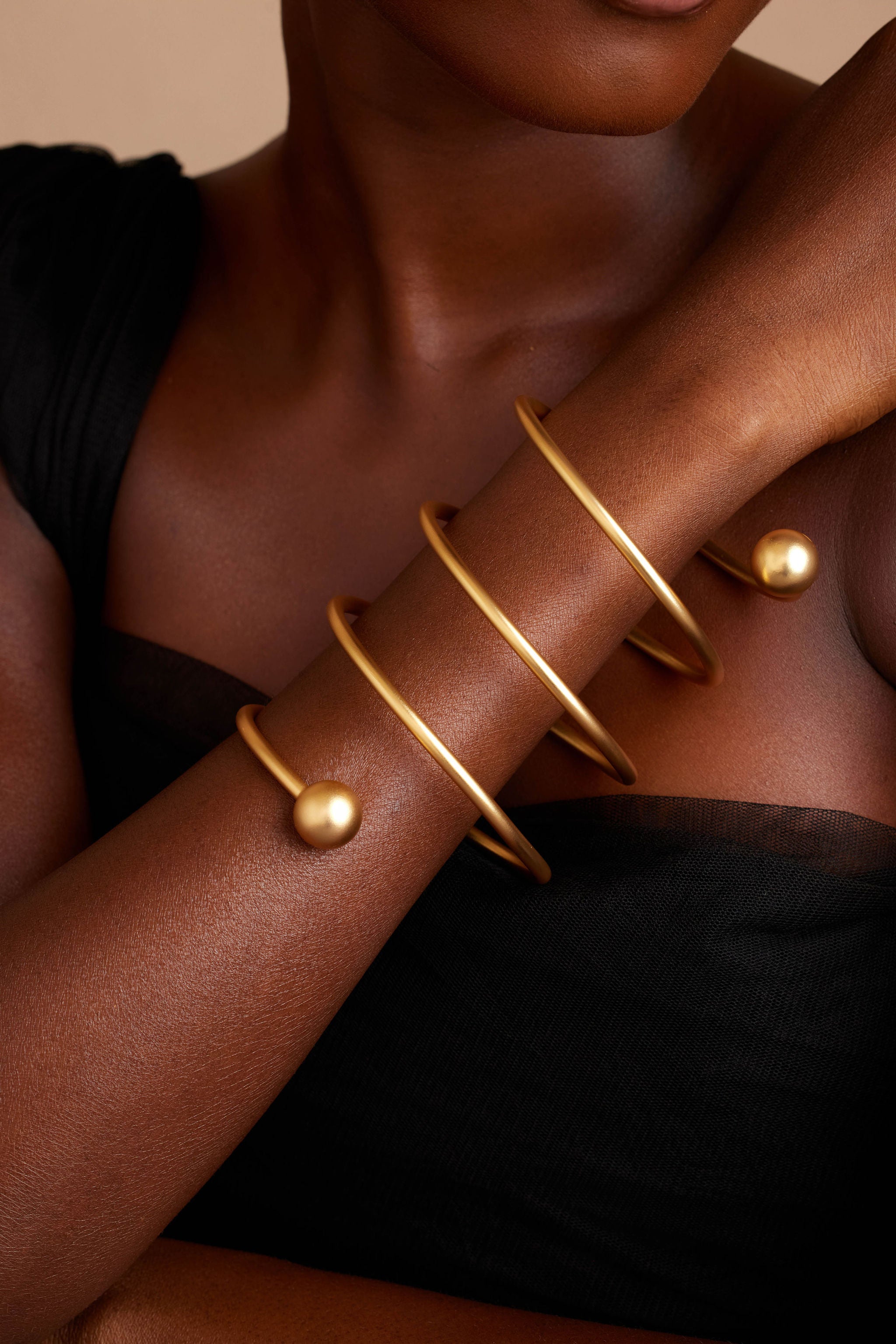 LAEL BANGLE