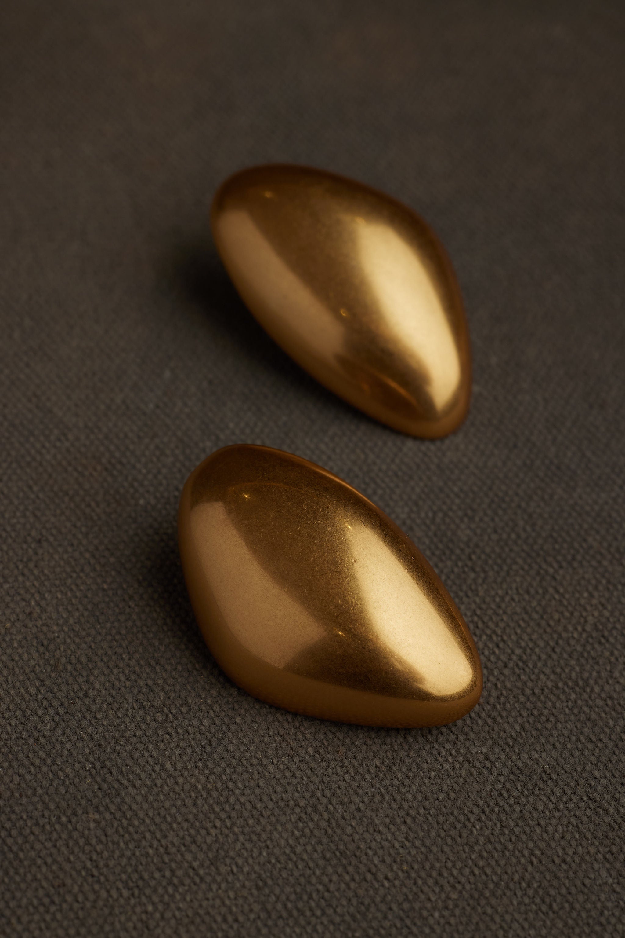 LIVA EARRING