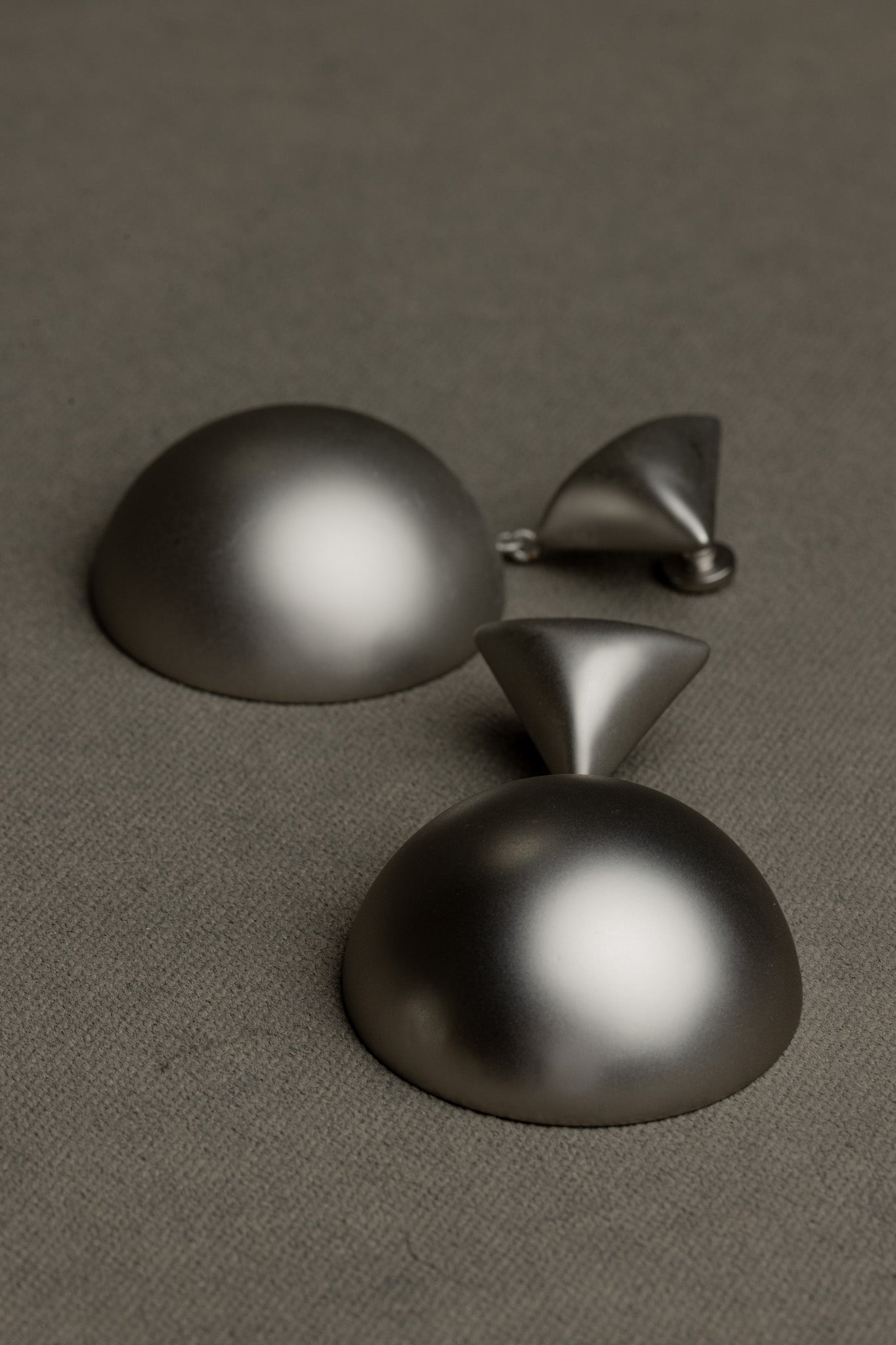 LOLO EARRINGS