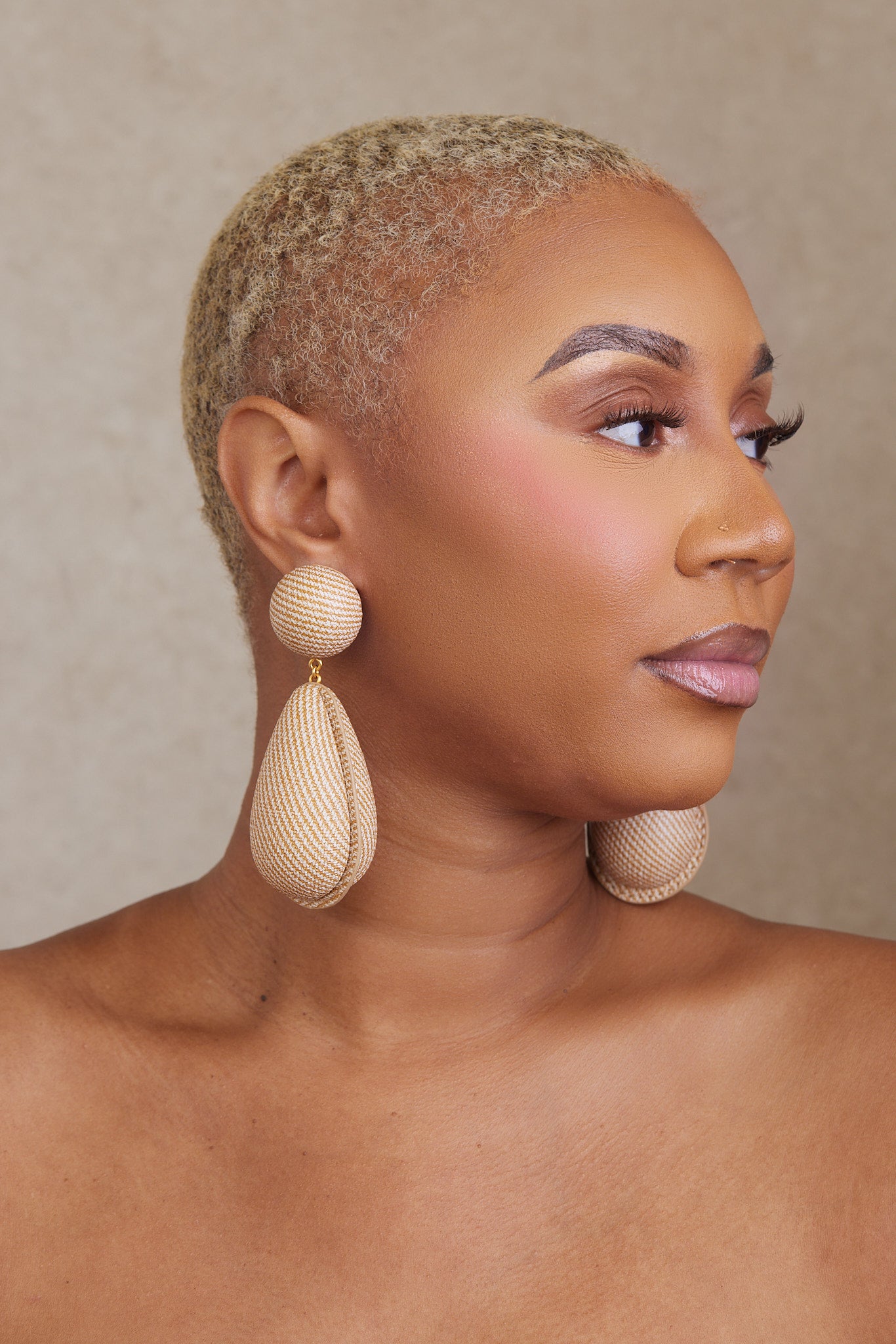 LYAH EARRING