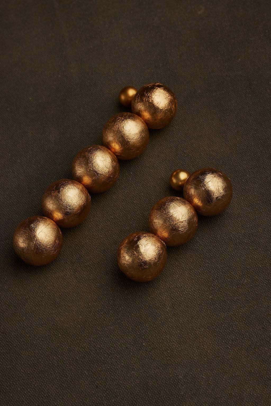 MORA EARRING