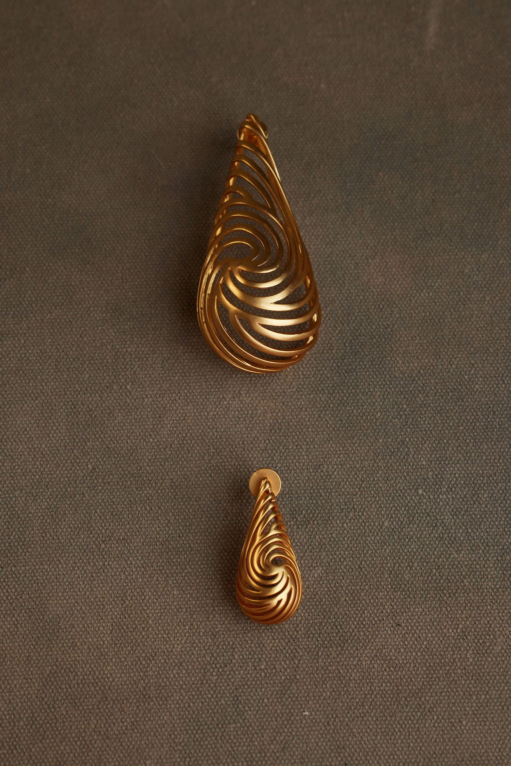 MAYA EARRING