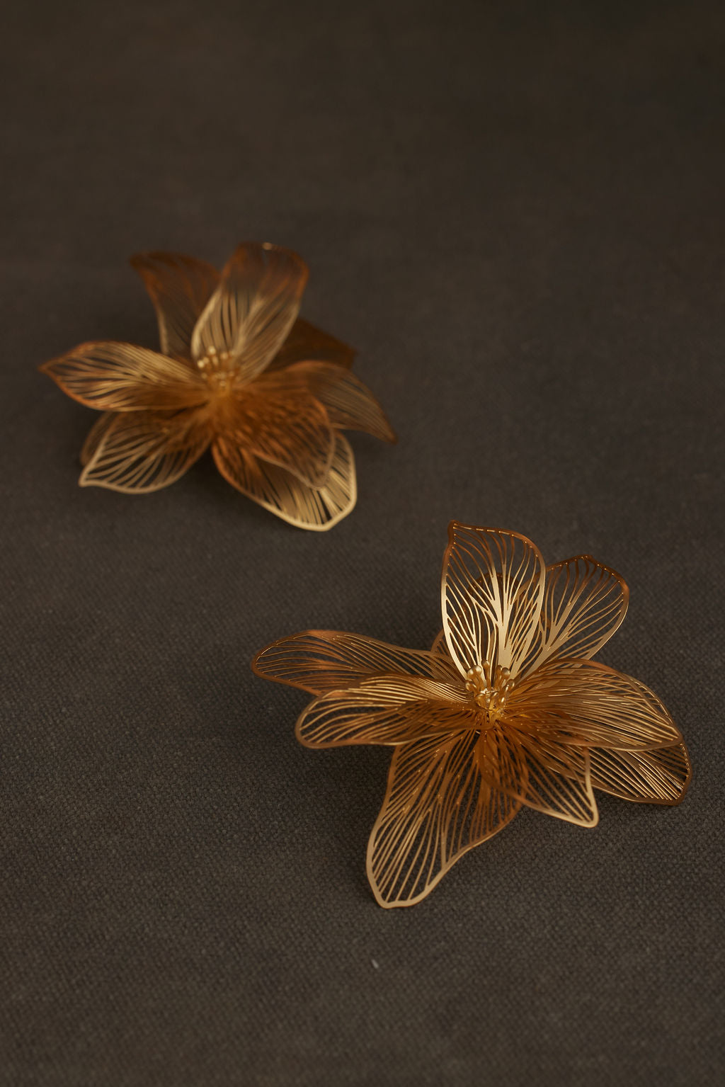 ORCH EARRING