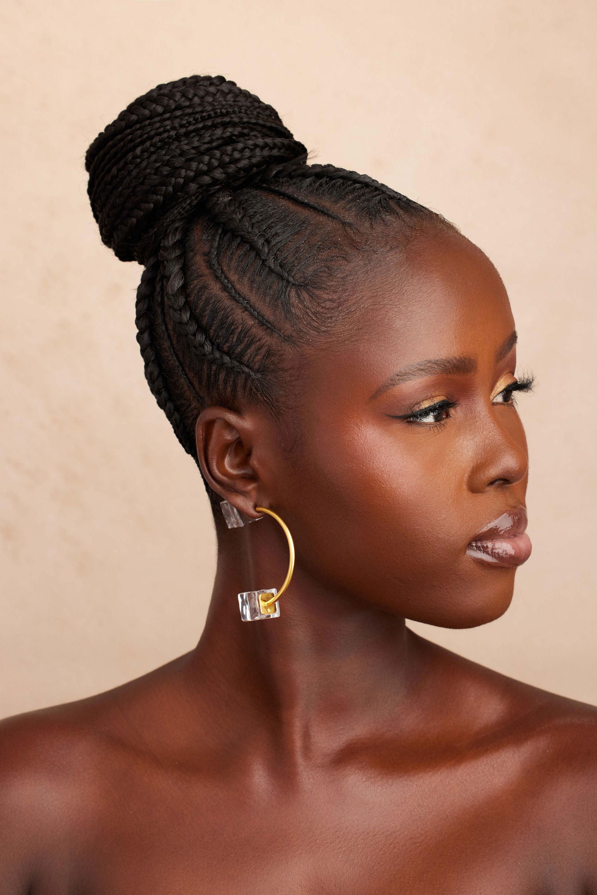 QIYA EARRING